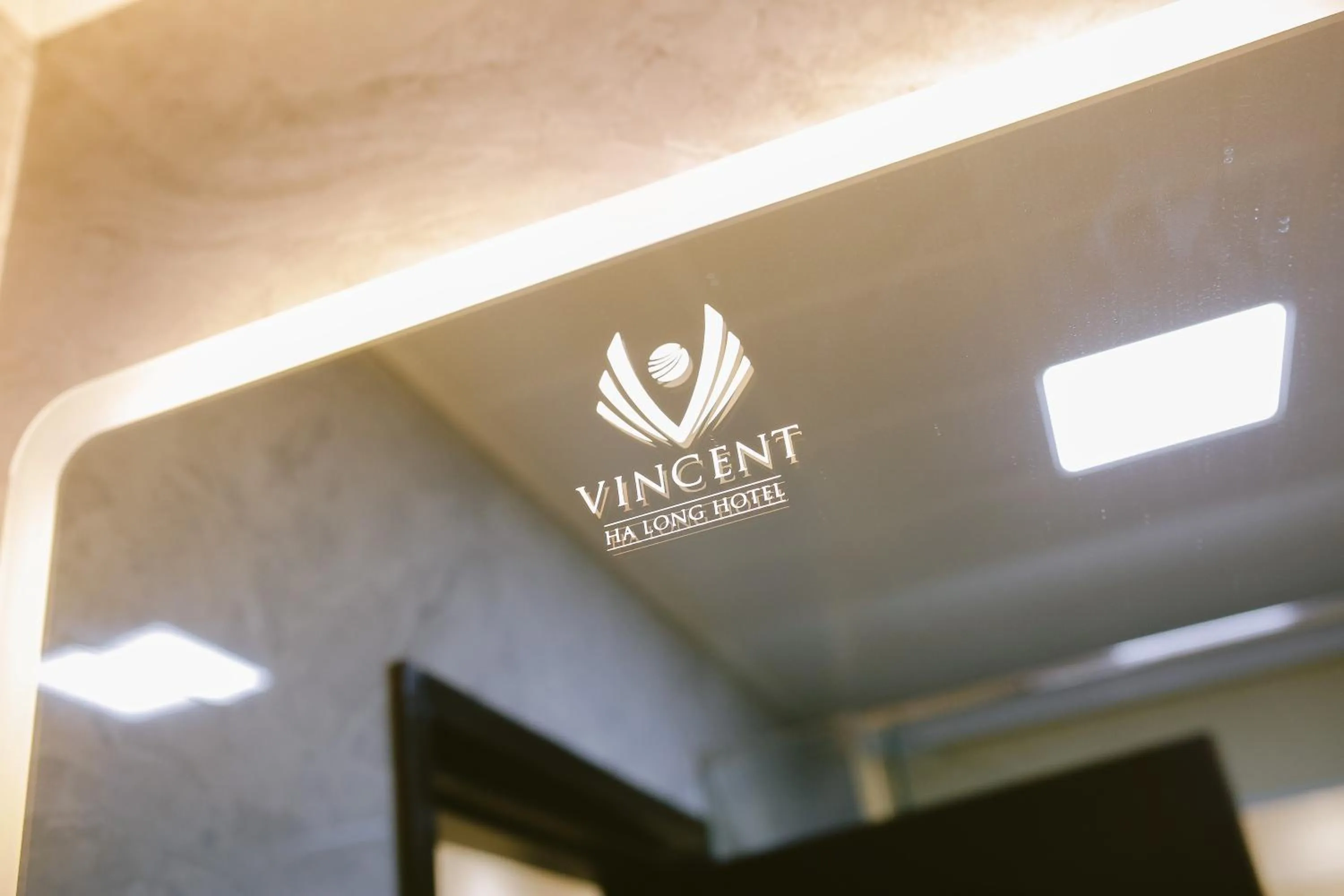 Toilet in Vincent Halong Hotel