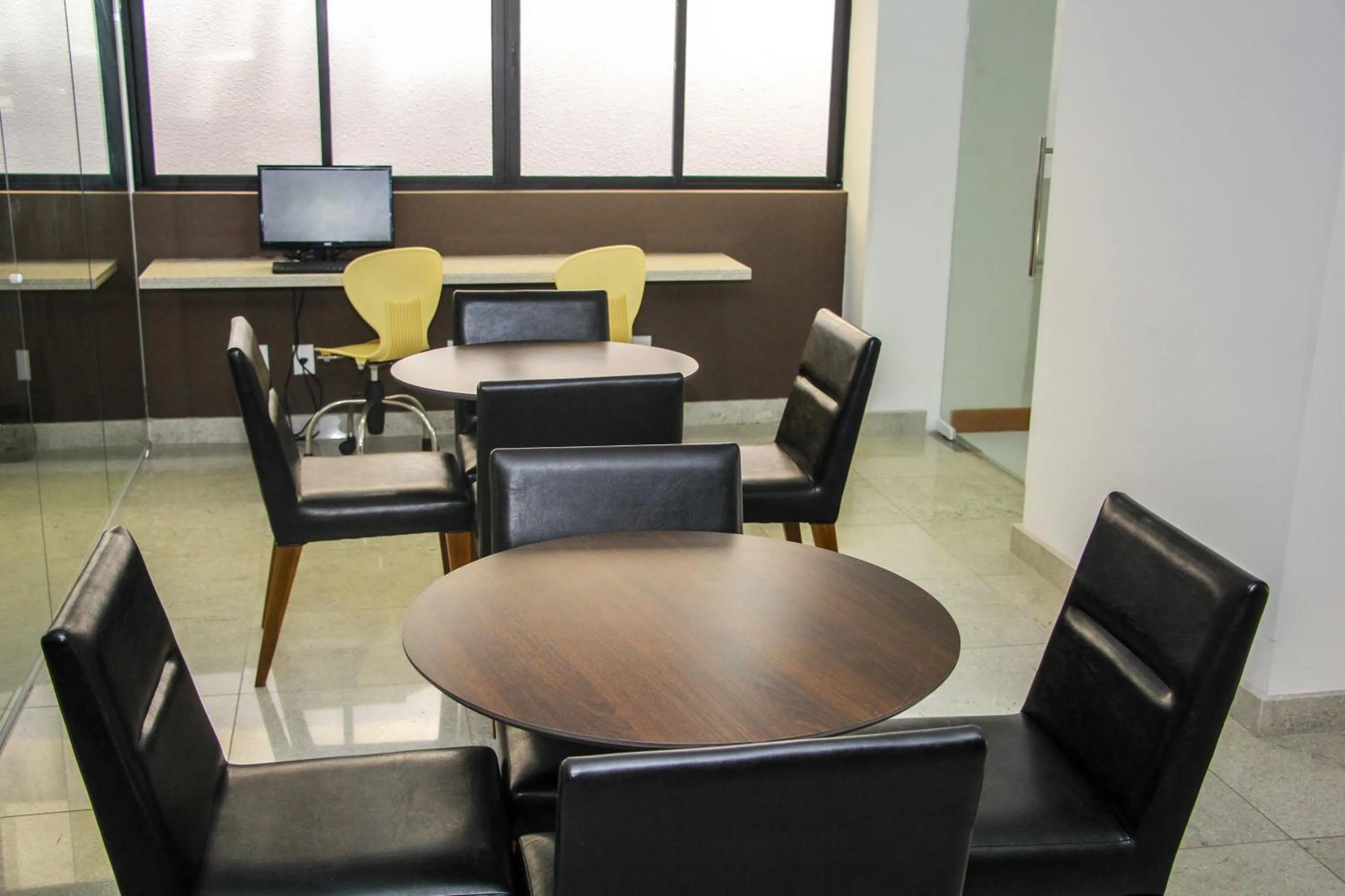 TV and multimedia in Expresso R1