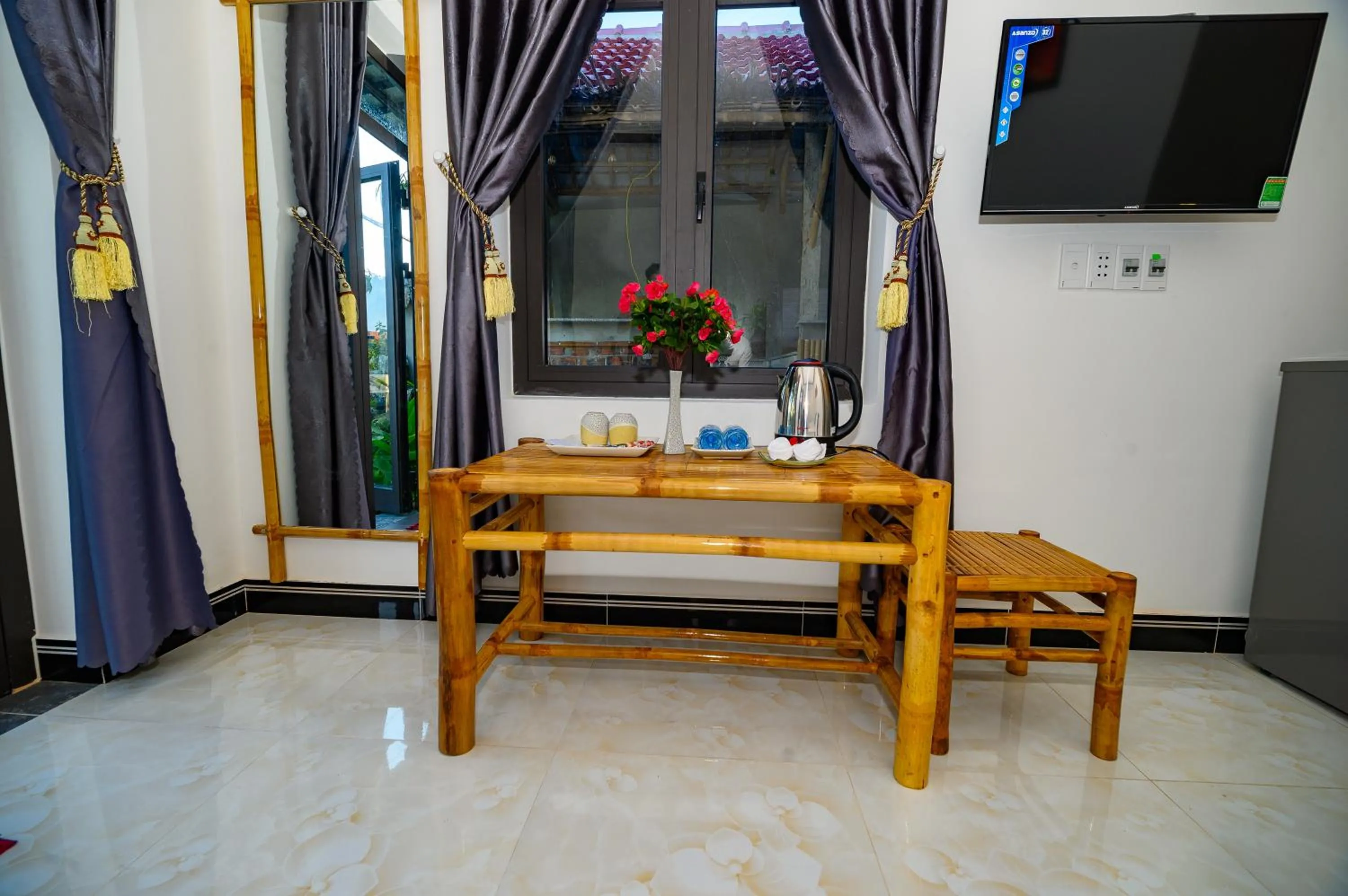 Staff in Hoi An Garden Sea Homestay