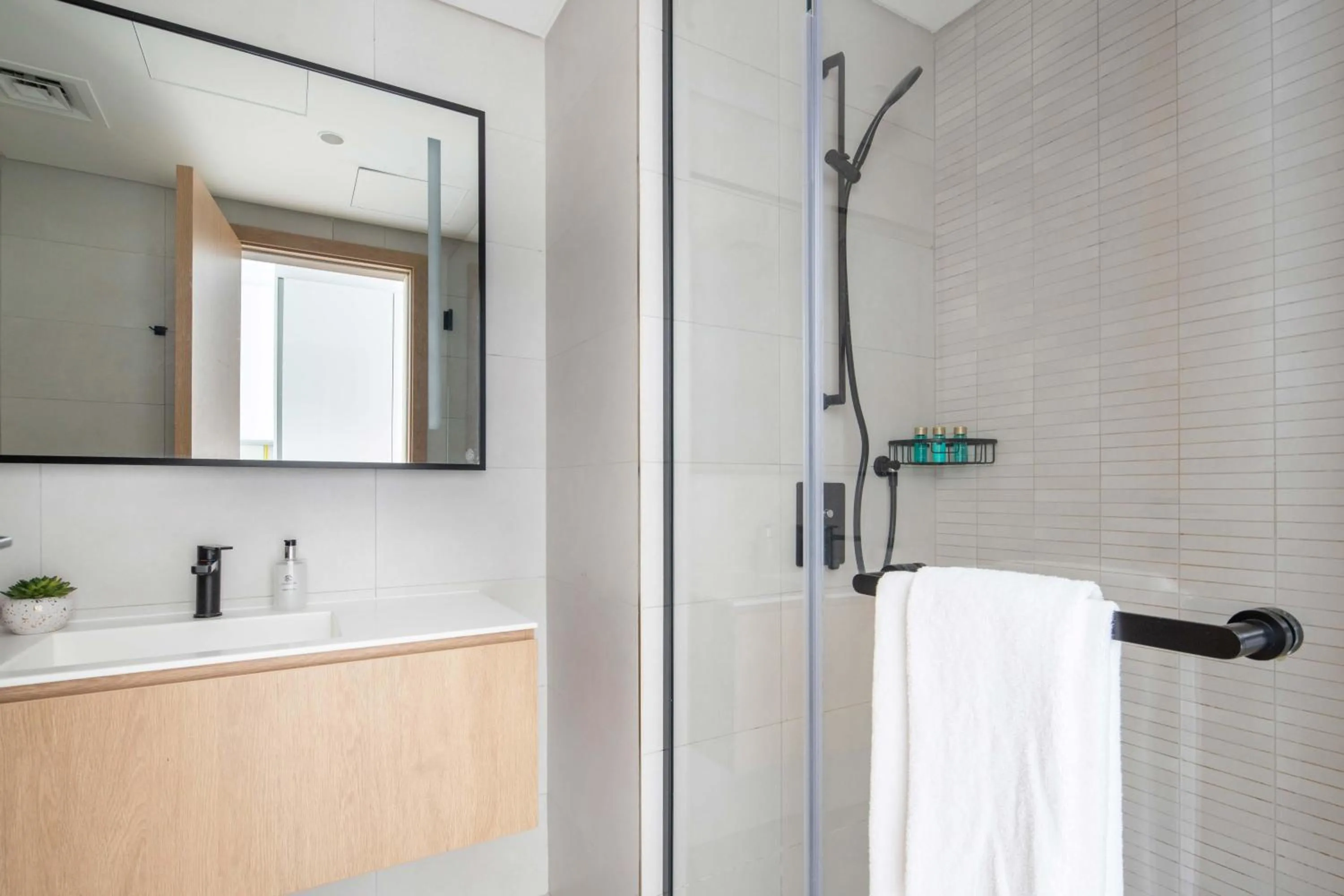 Frank Porter - Marquise Square