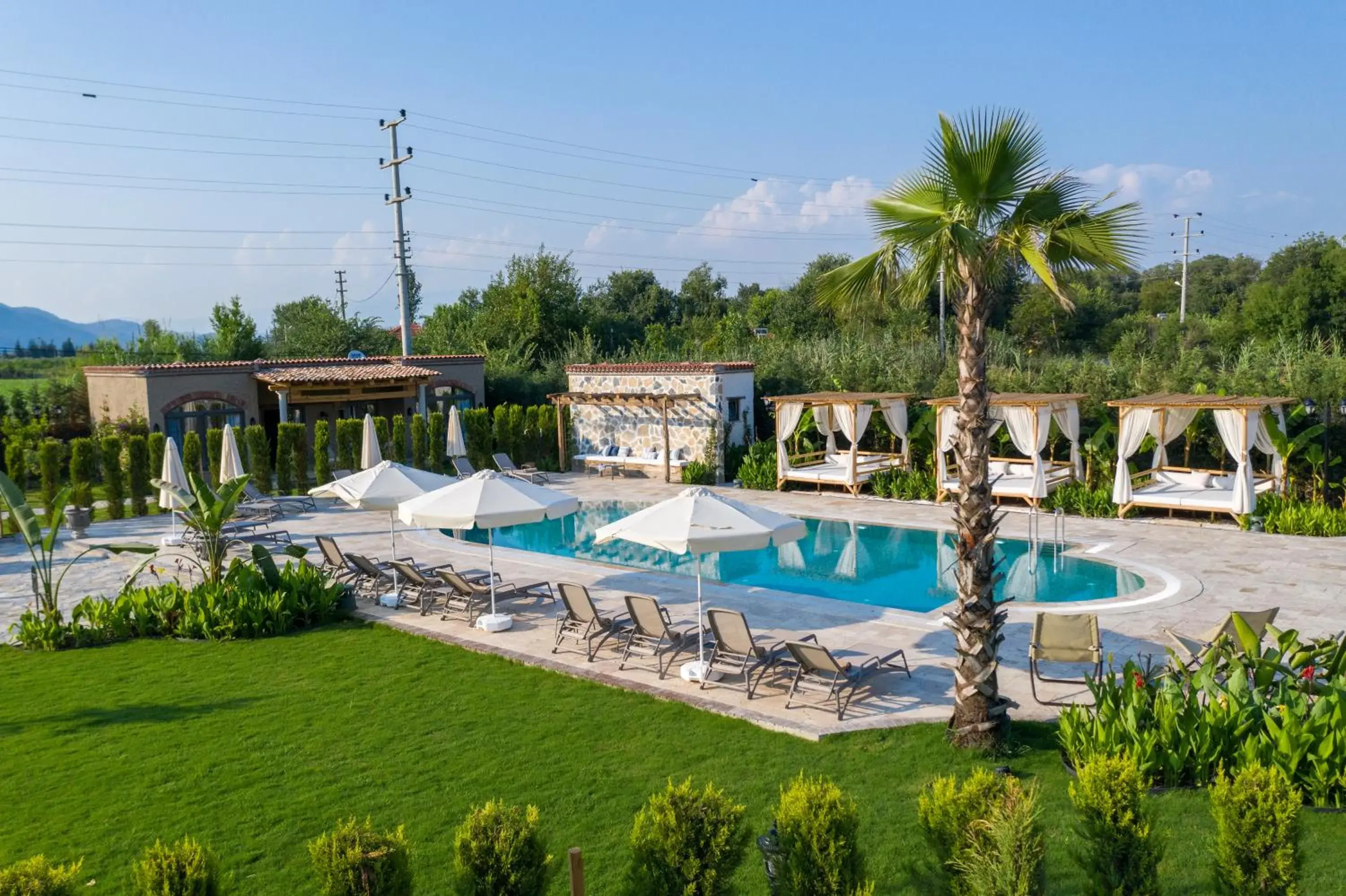 Pool view in Zigo's Hotel Pool view in Zigo's Hotel