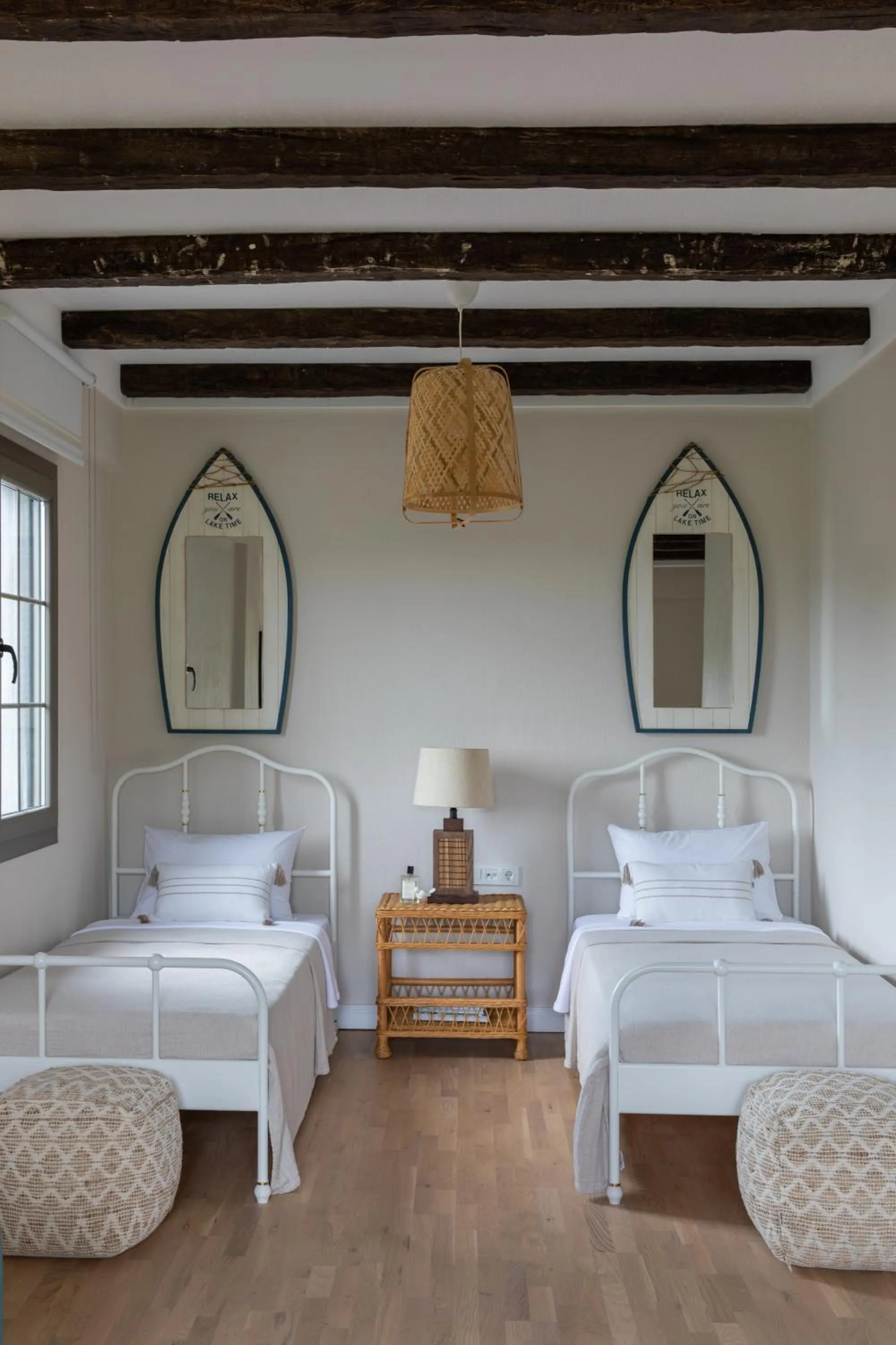 Bathroom, Bed in Zigo's Hotel