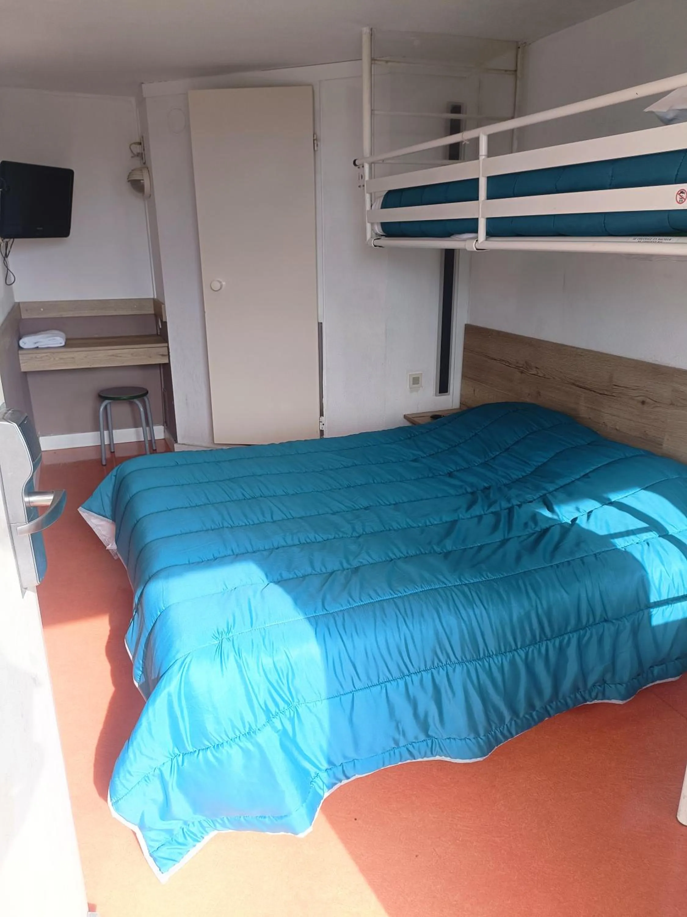 Bed in FASTHOTEL Reims Est - Taissy