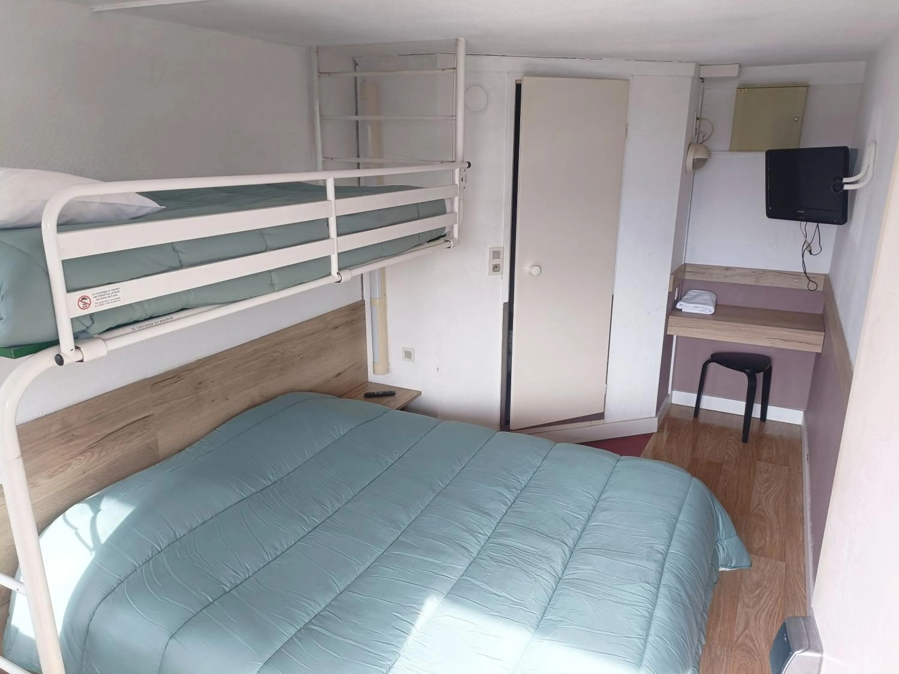 Bed in FASTHOTEL Reims Est - Taissy