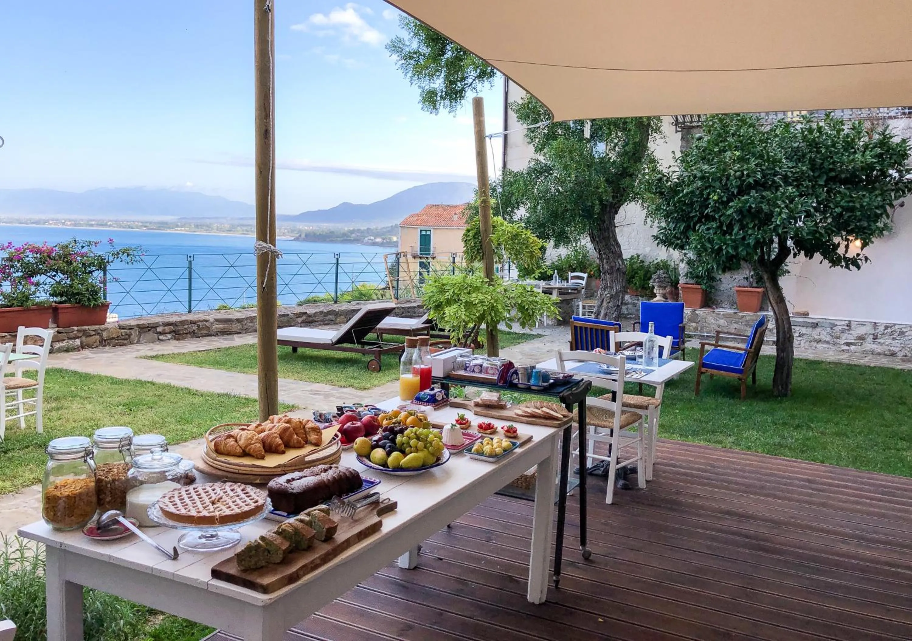 Restaurant/places to eat in Borgo Dei Saraceni - Suites & Apartments