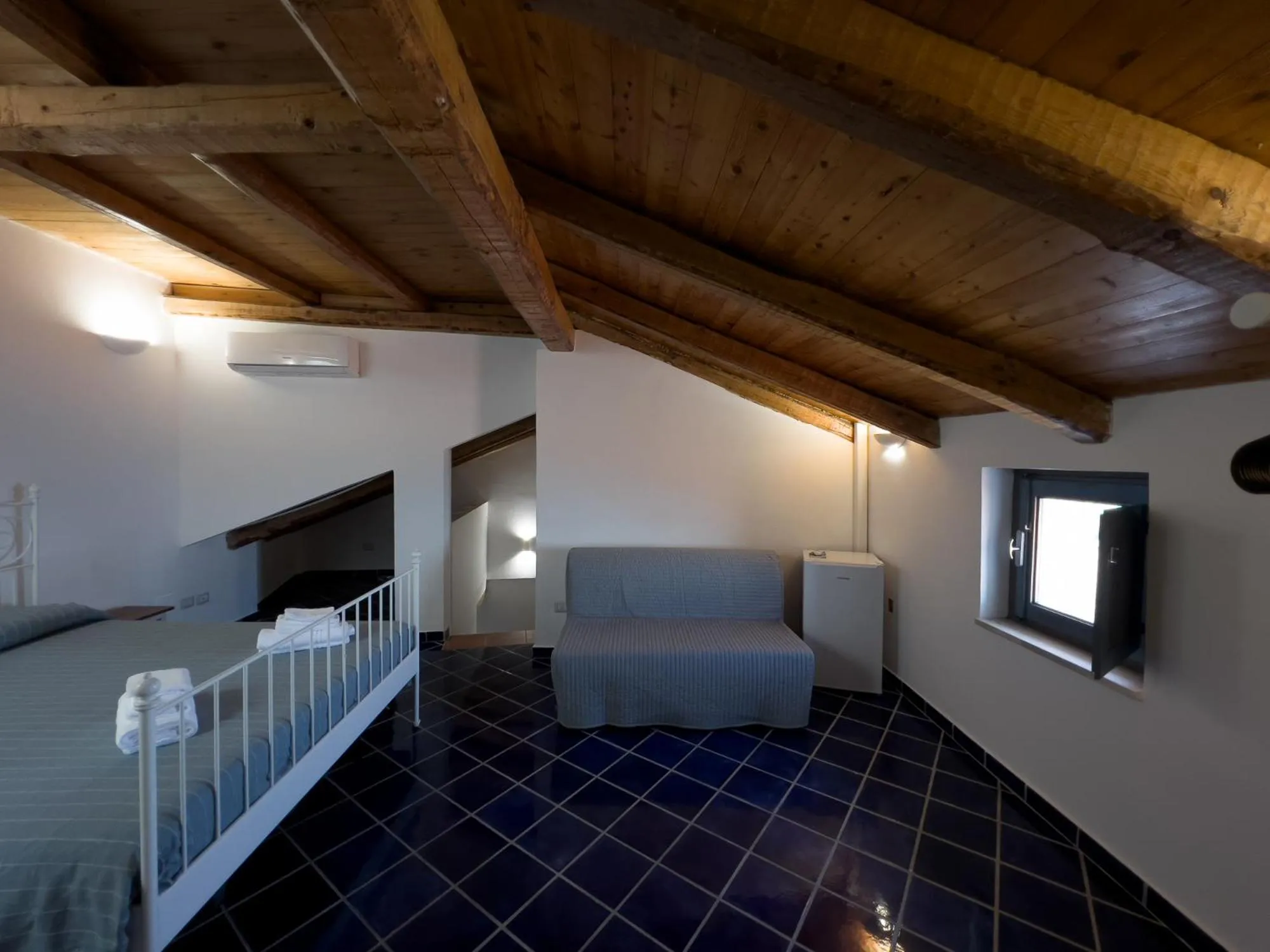 Bedroom, Bed in Borgo Dei Saraceni - Suites & Apartments