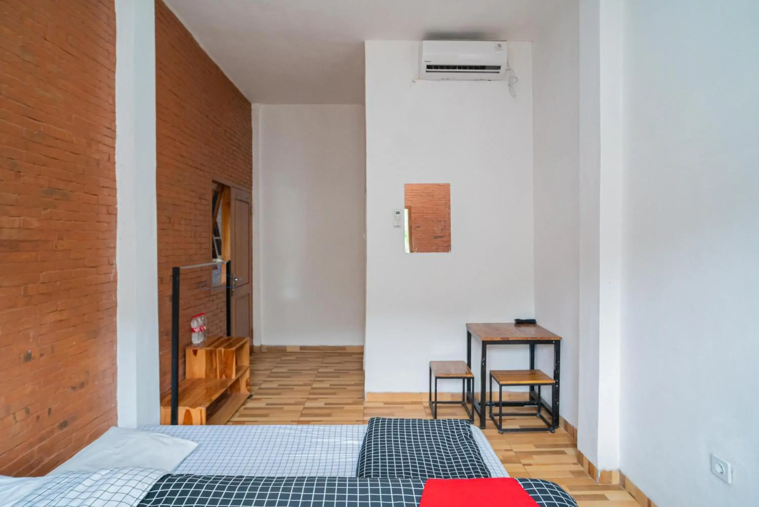 Bedroom, Bed in RedDoorz syariah @ Selomangleng Kediri Bedroom, Bed in RedDoorz syariah @ Selomangleng Kediri