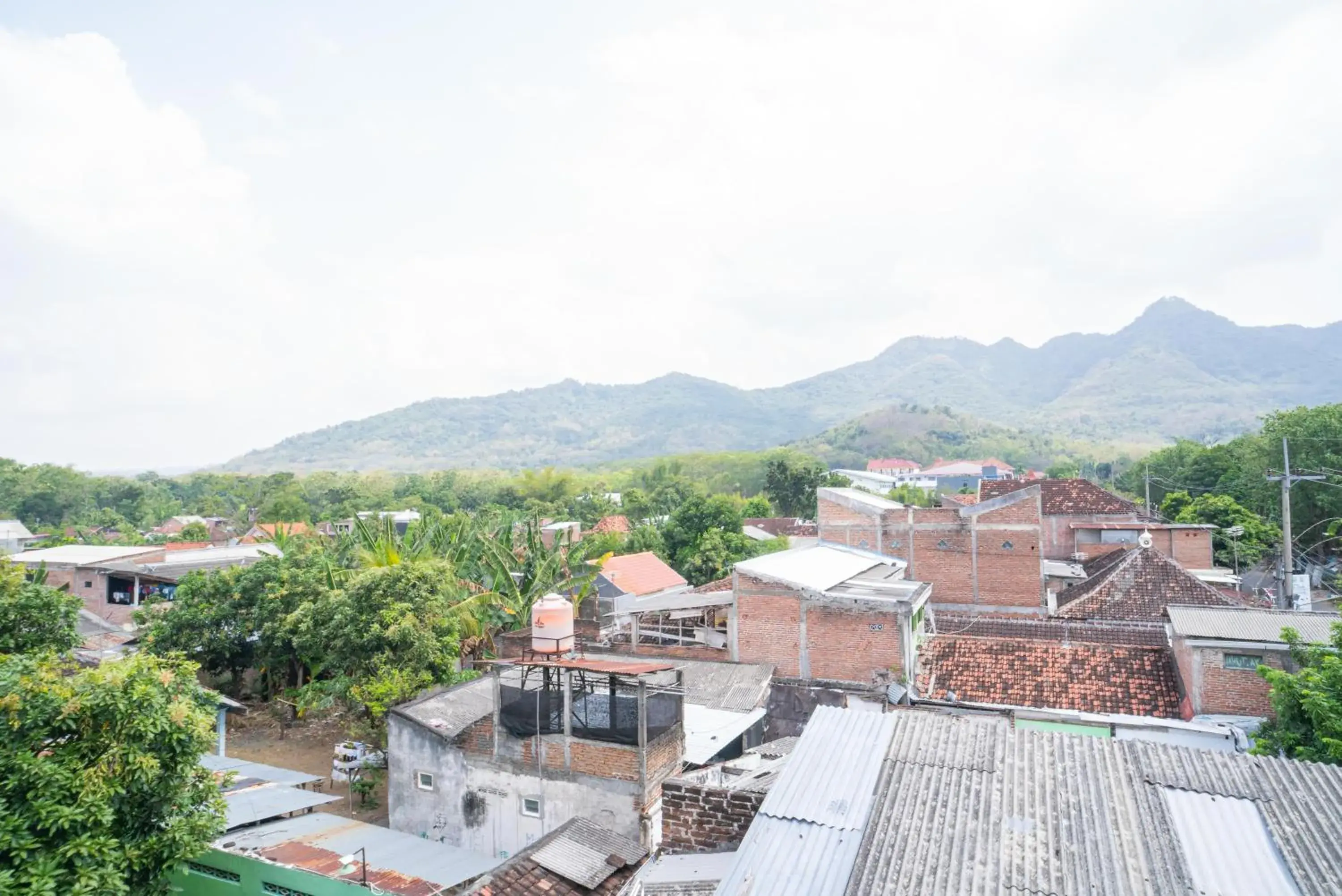 City view in RedDoorz syariah @ Selomangleng Kediri City view in RedDoorz syariah @ Selomangleng Kediri