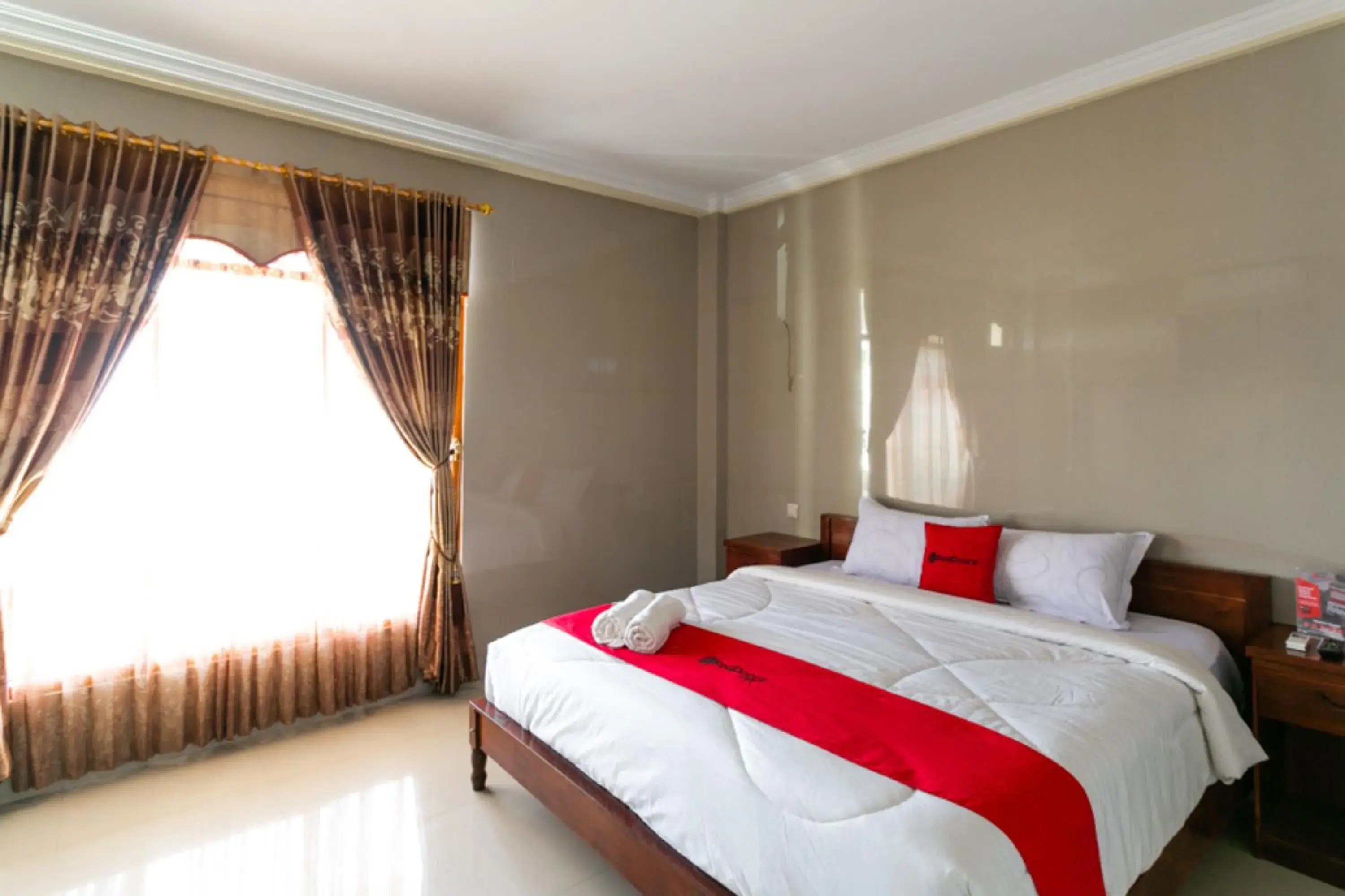 Bedroom, Bed in RedDoorz near Parangtritis Beach Bedroom, Bed in RedDoorz near Parangtritis Beach