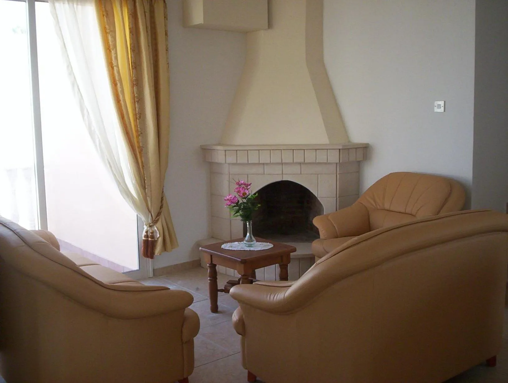 Day in Villa Theodora