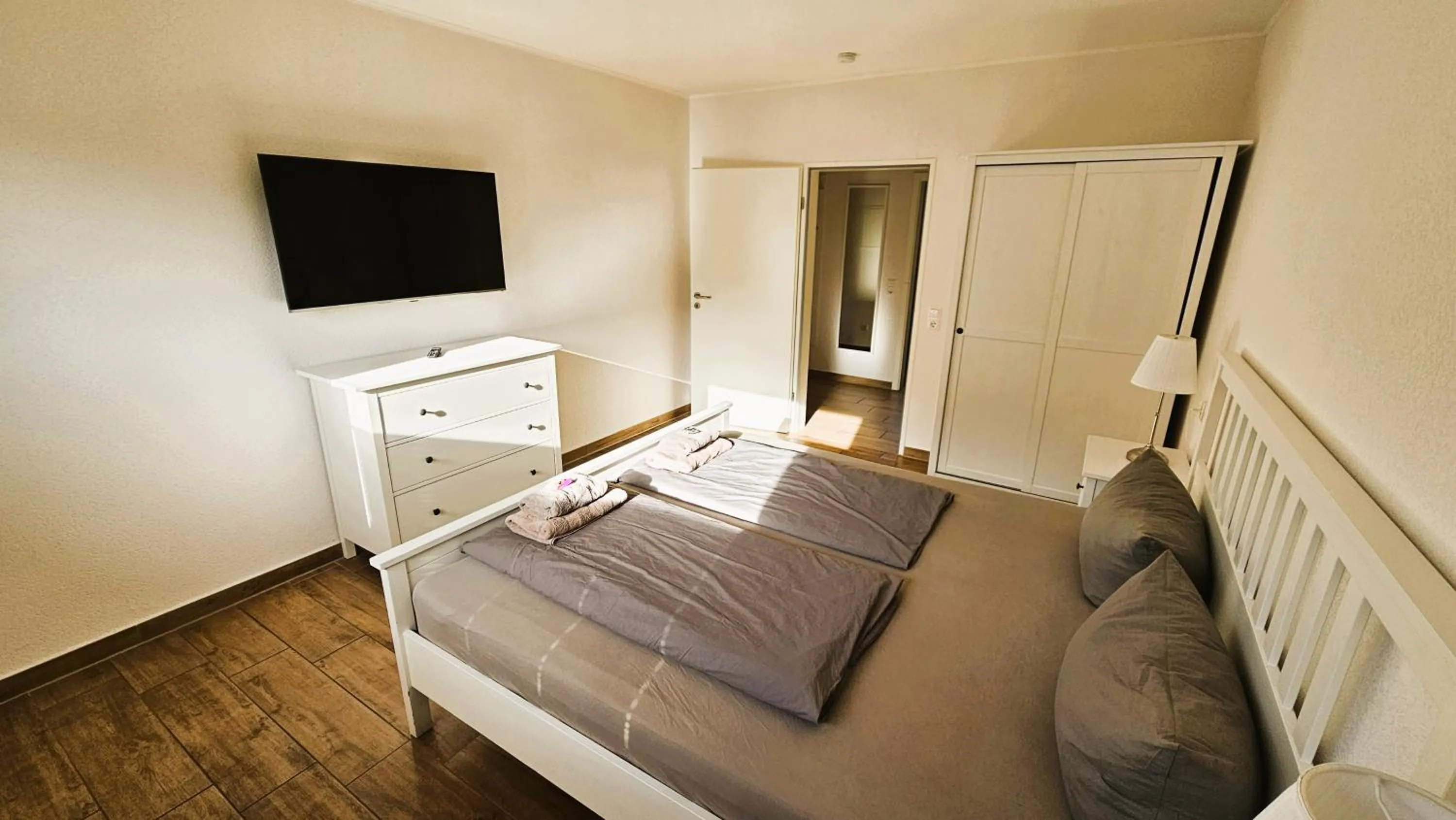 Bed in Hotel Dorfkrug Büsum