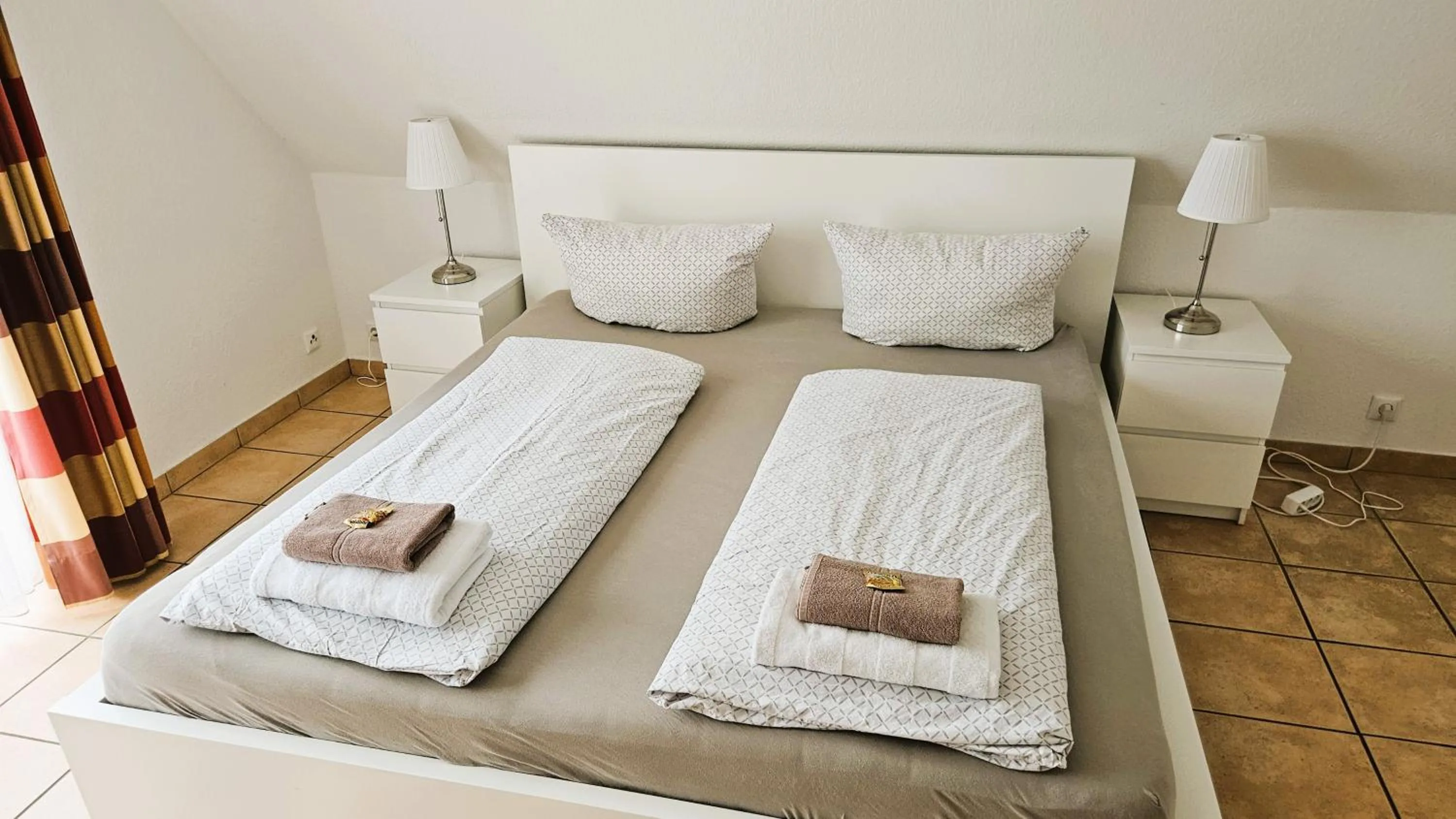 Bed in Hotel Dorfkrug Büsum