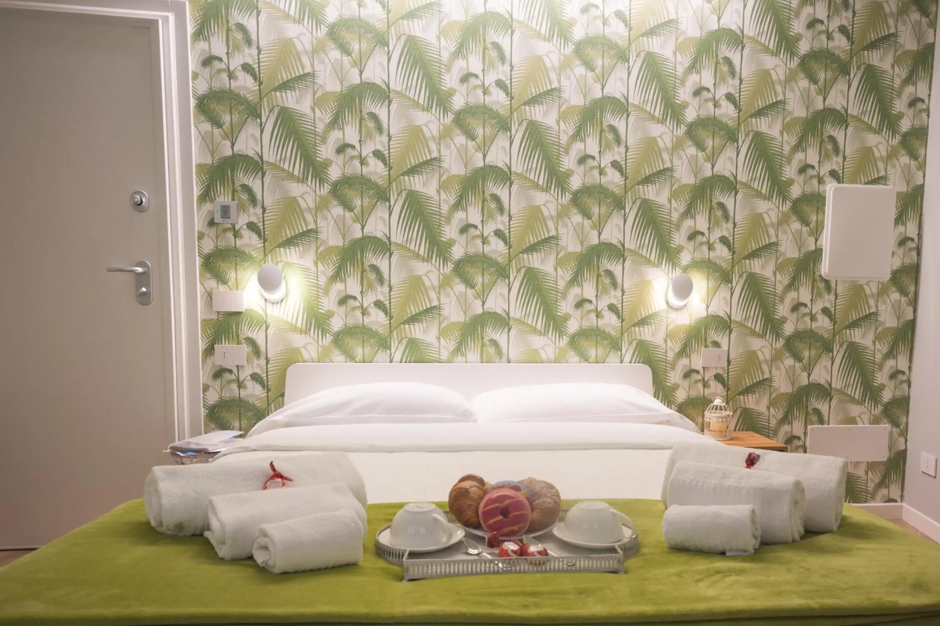 Double Room - Piazza Cittadella 16 in Truly Verona Double Room - Piazza Cittadella 16 in Truly Verona