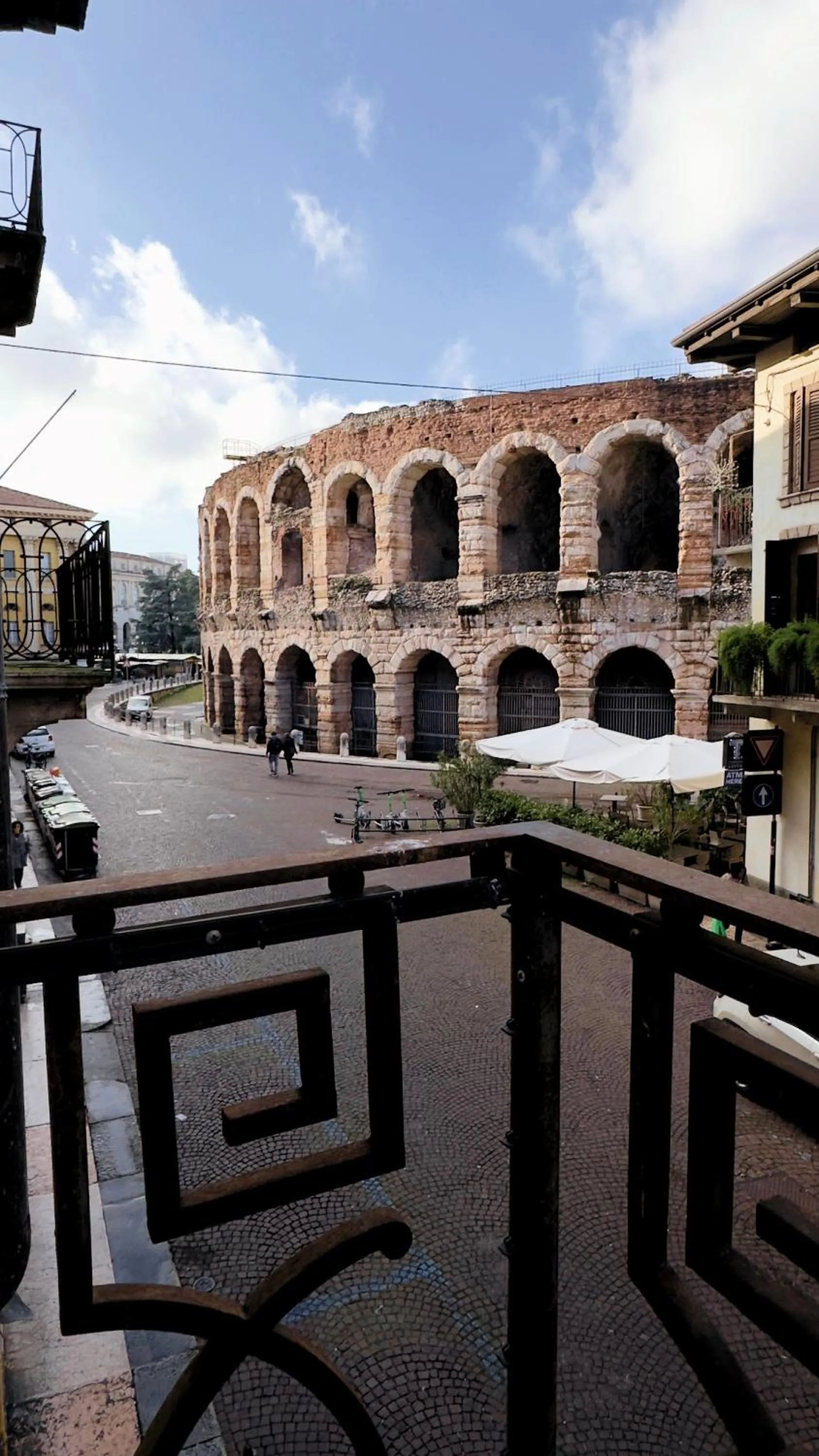Balcony/Terrace in Truly Verona