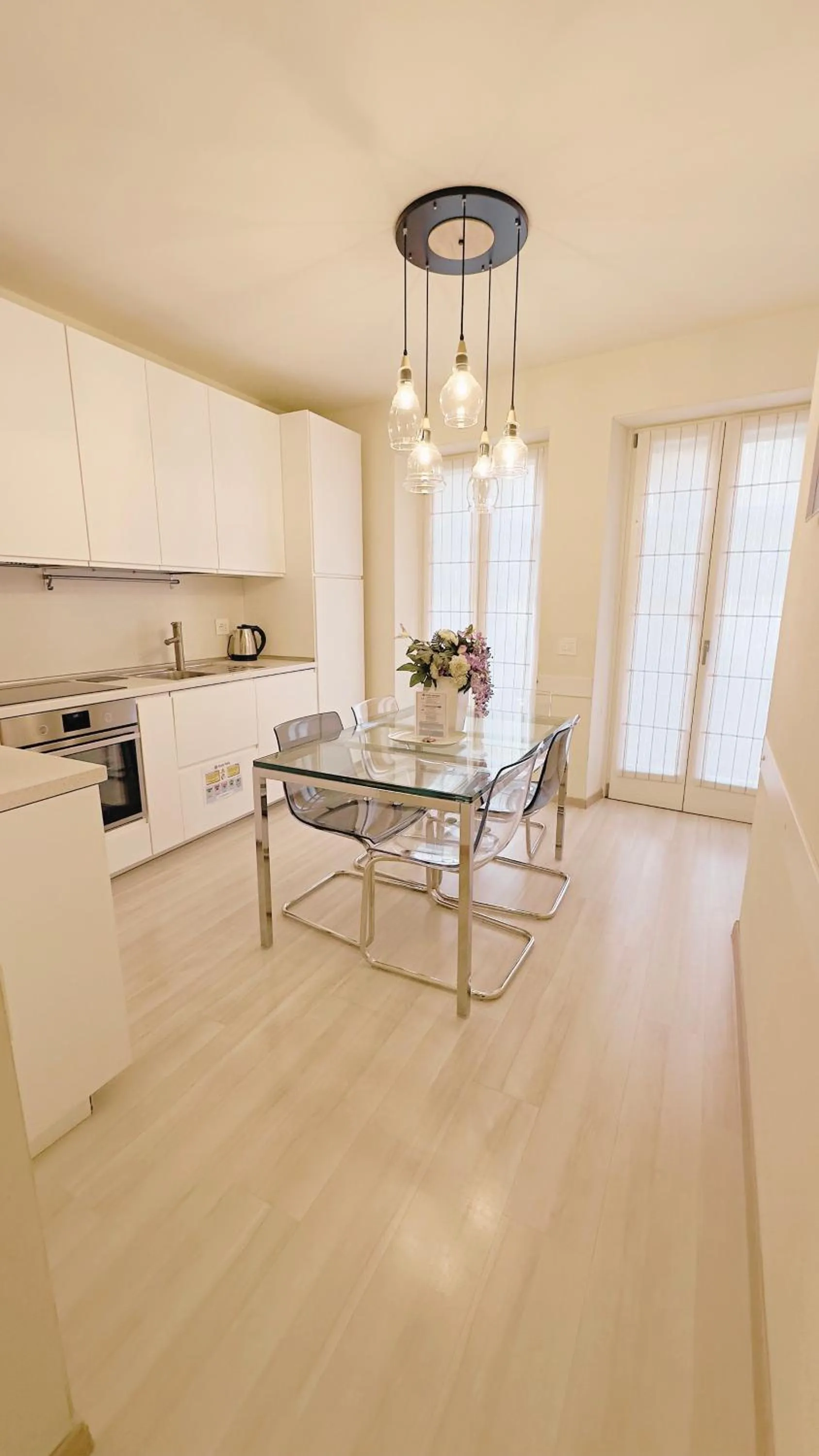 Dining area in Truly Verona