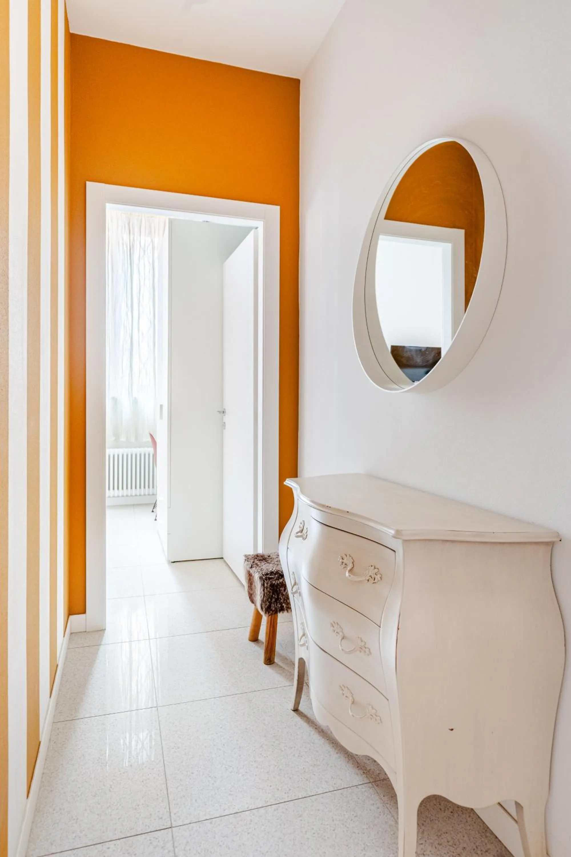 Decorative detail in Truly Verona