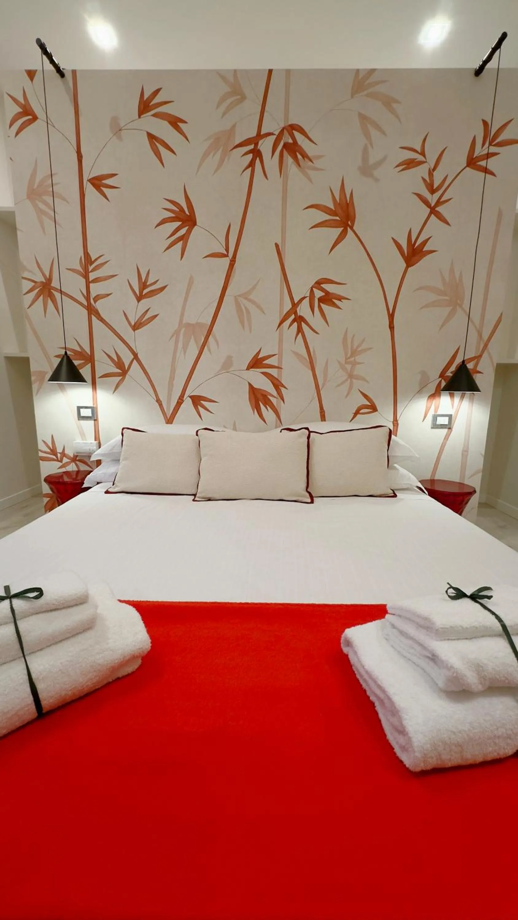 Bedroom, Bed in Truly Verona