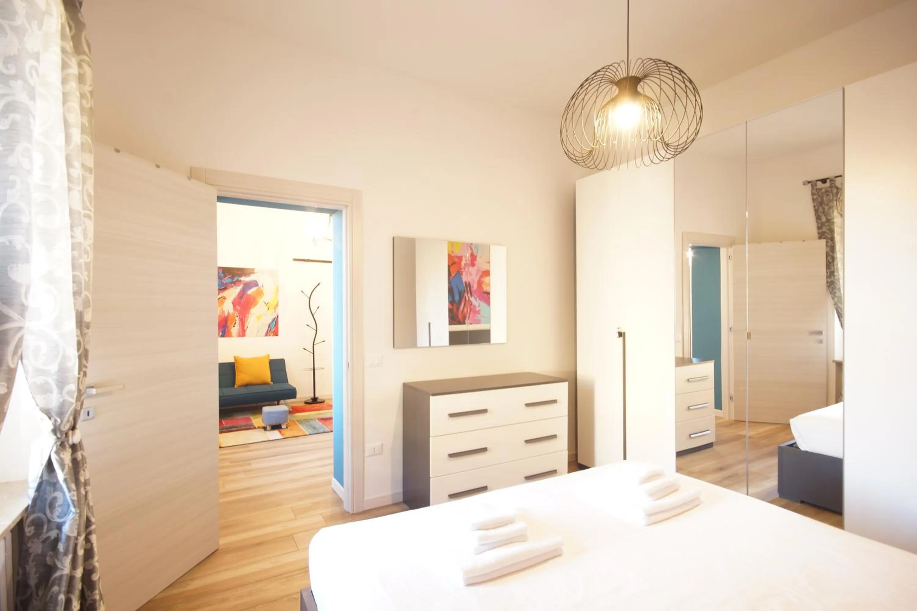 Bedroom, Bed in Truly Verona