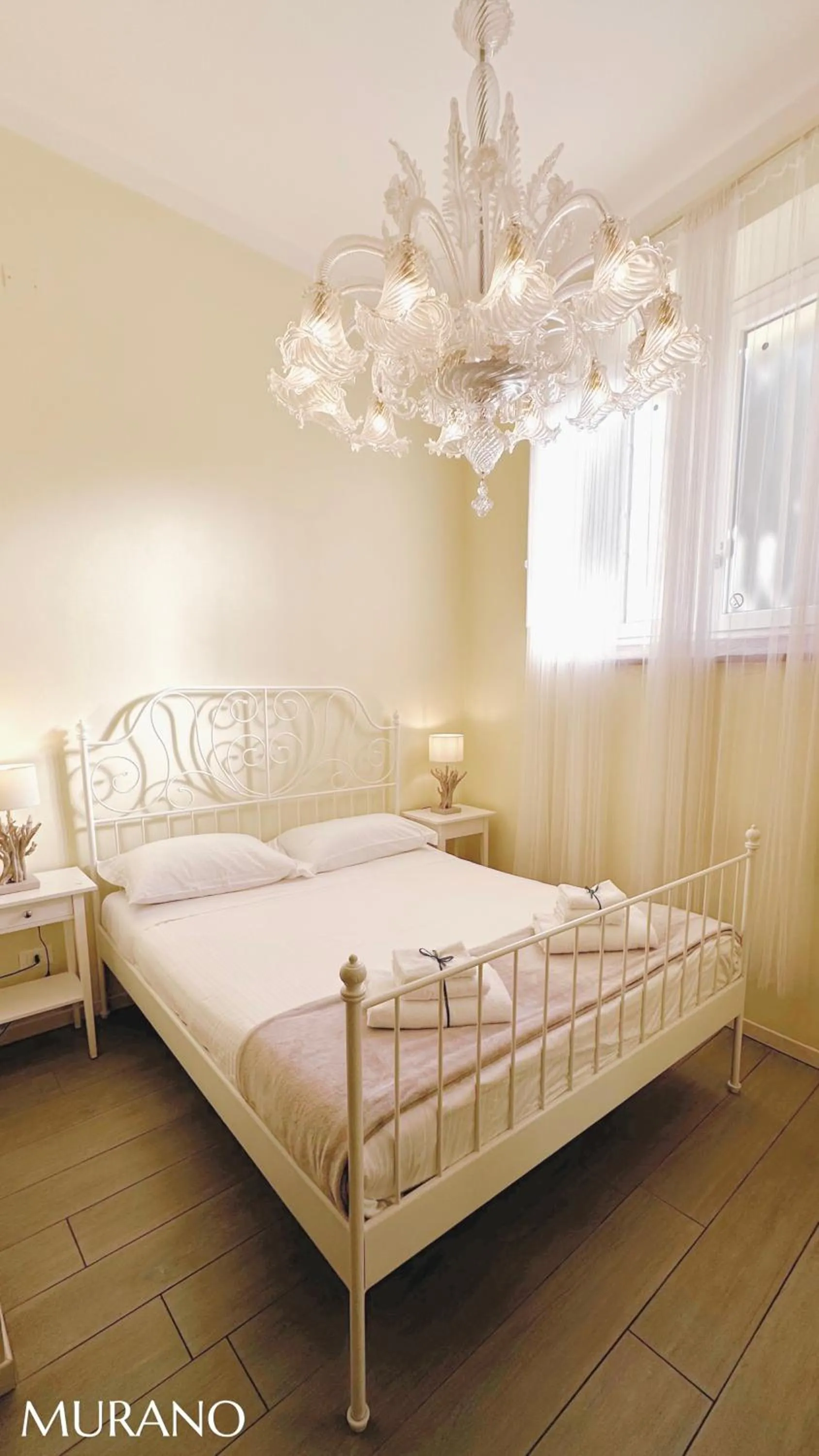 Bed in Truly Verona