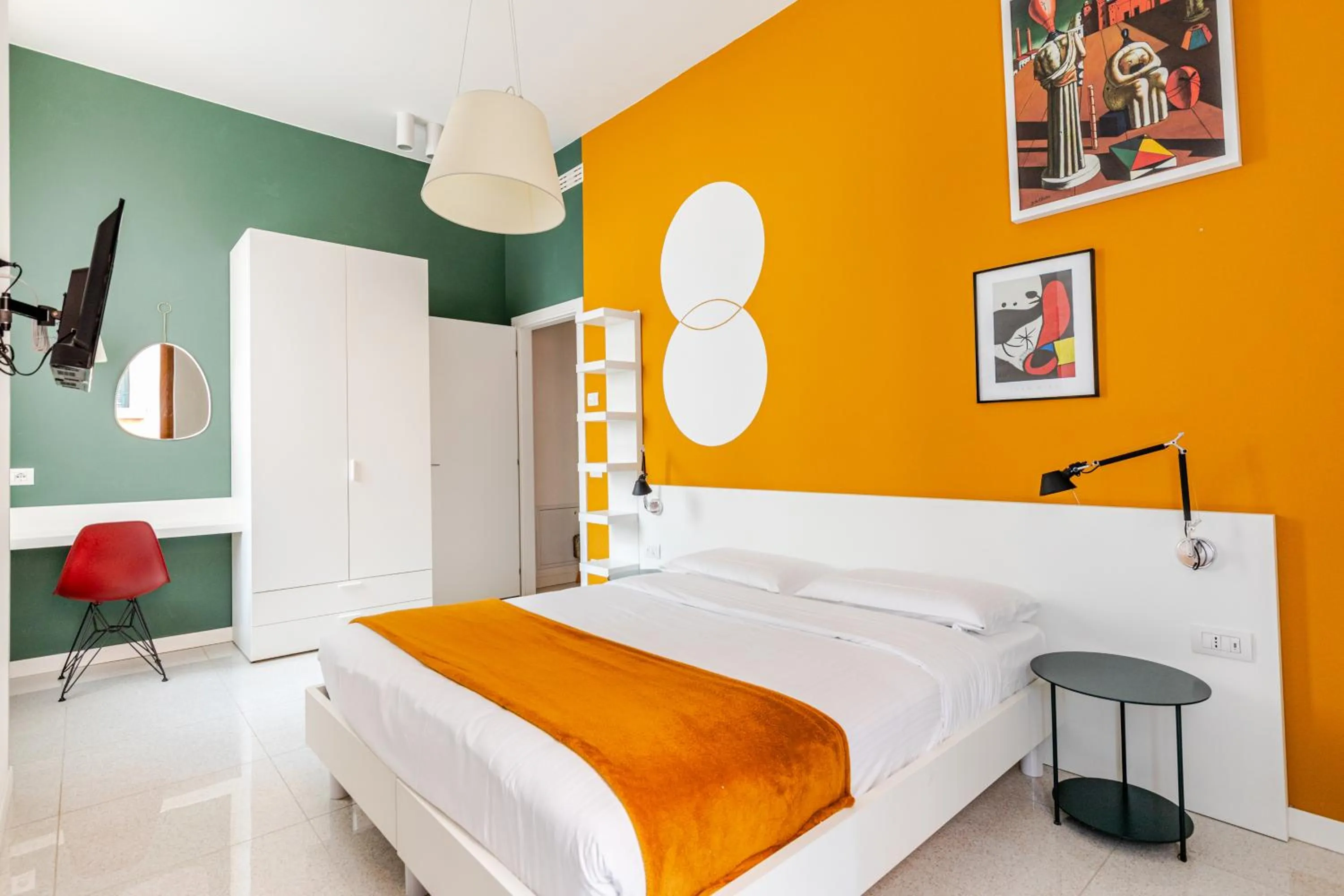 Bedroom, Bed in Truly Verona