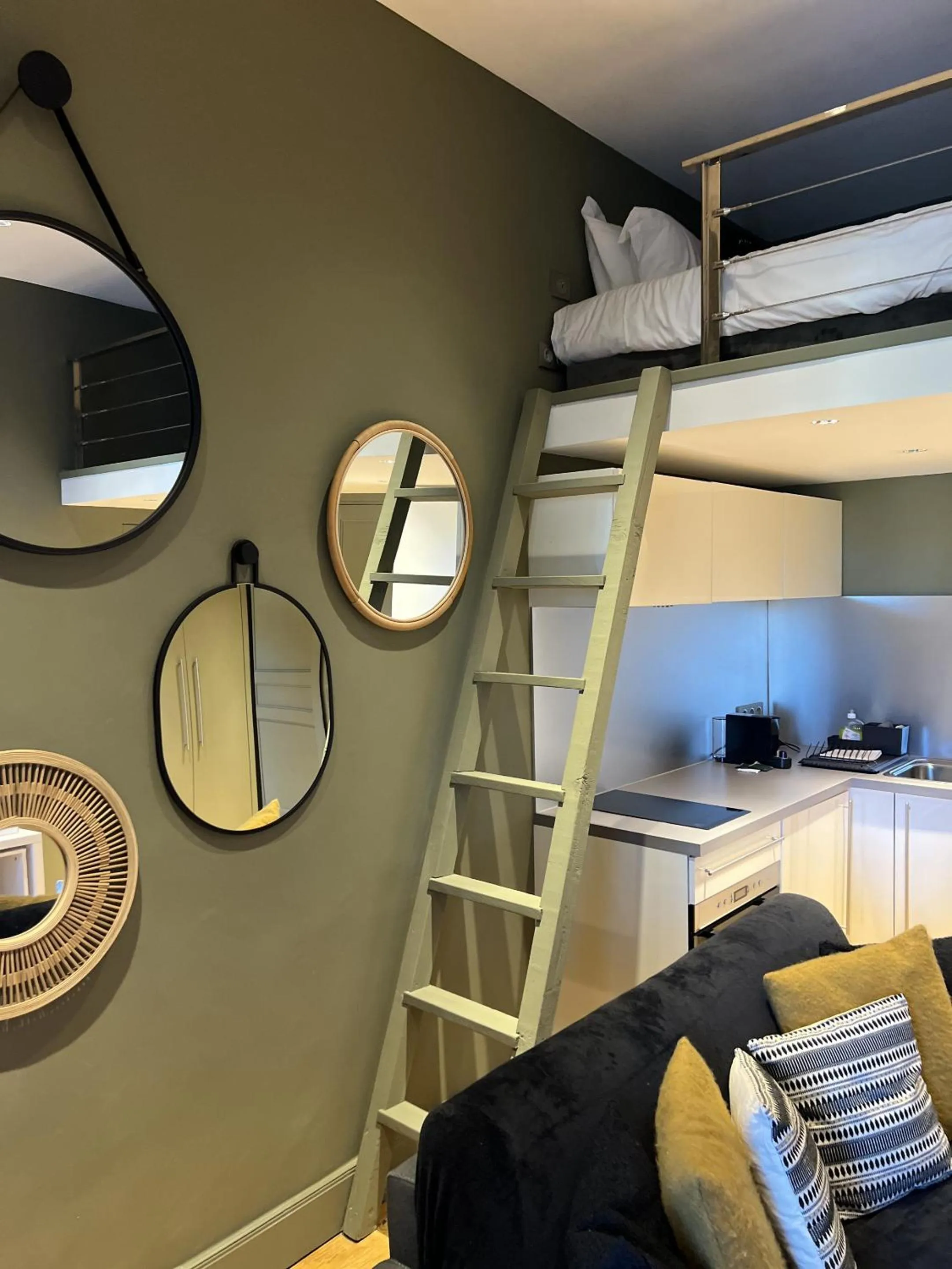 Other, Bed in Les Terrasses de Padoue