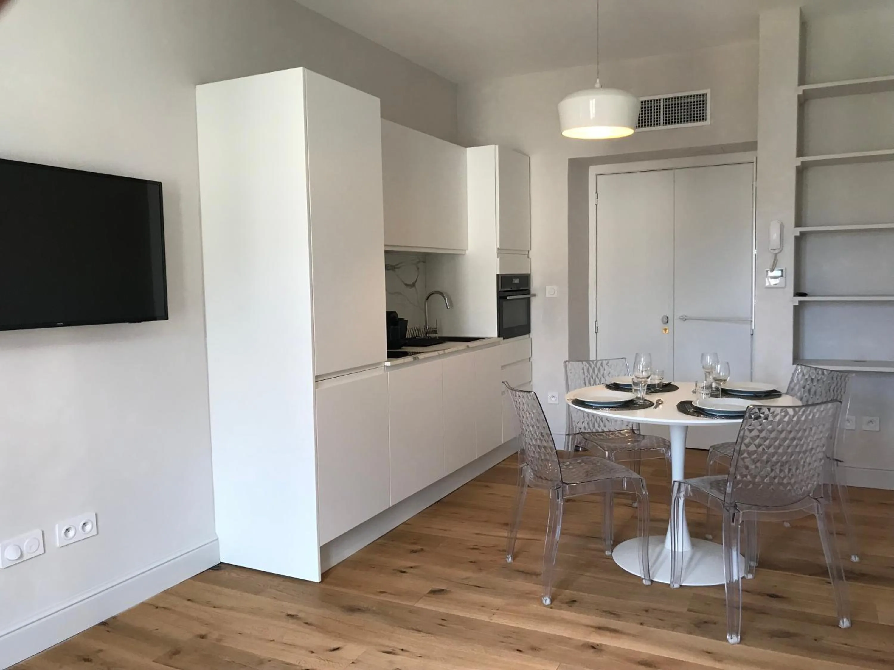 Dining area in Les Terrasses de Padoue