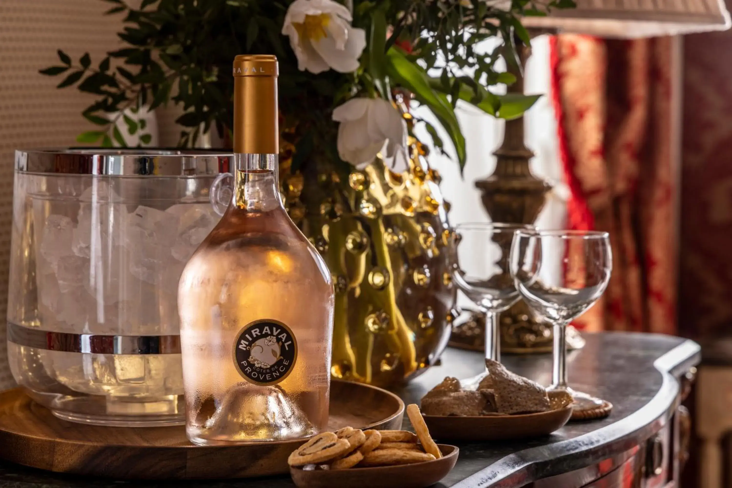 Lounge or bar in Hotel De Seine Lounge or bar in Hotel De Seine