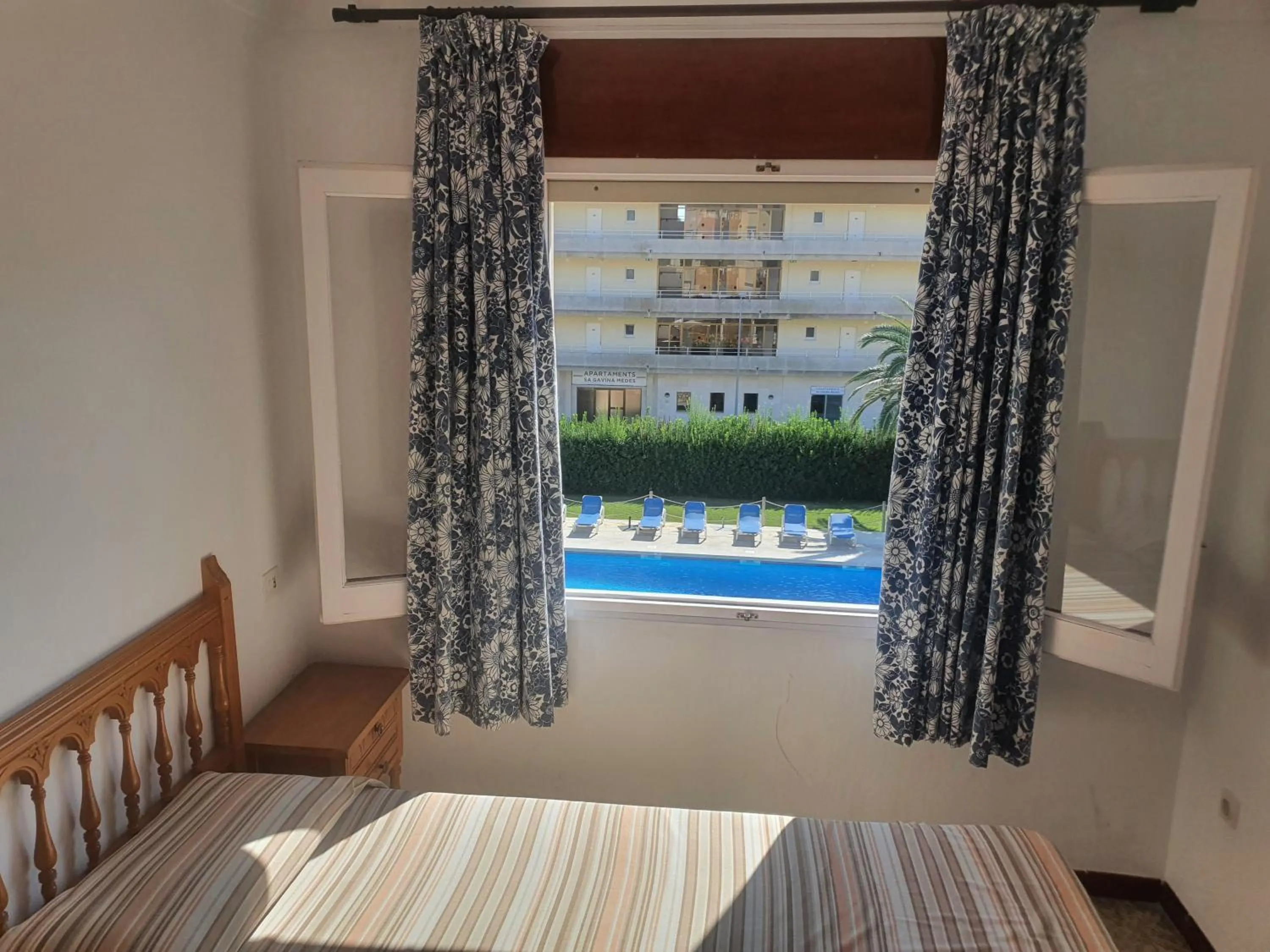 Bedroom, Bed in Payet Apartments