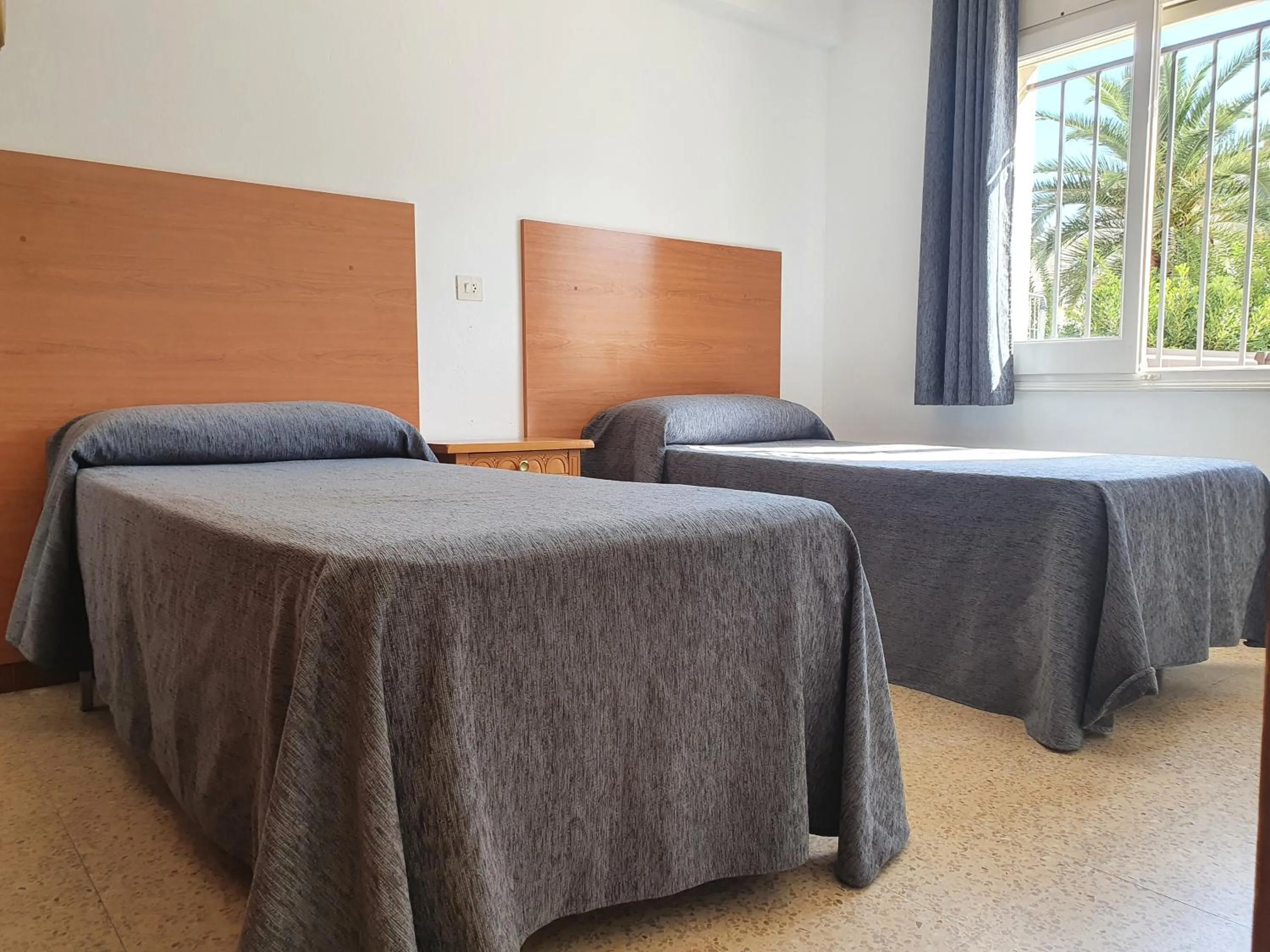 Bedroom, Bed in Payet Apartments