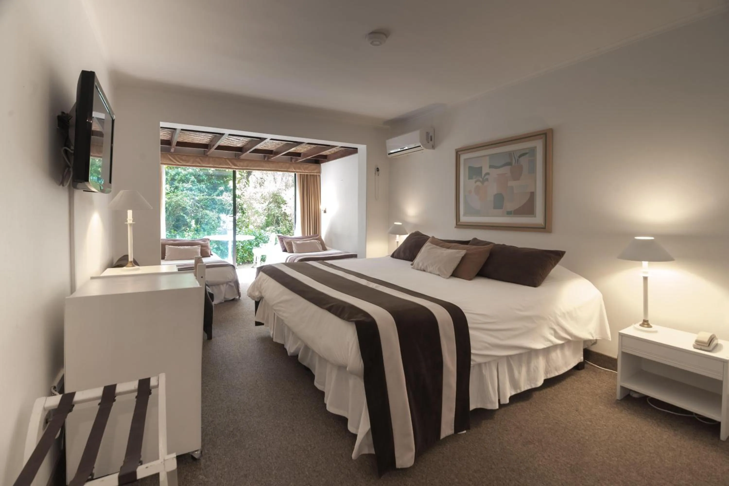 Bed in Hotel Acacias de Vitacura