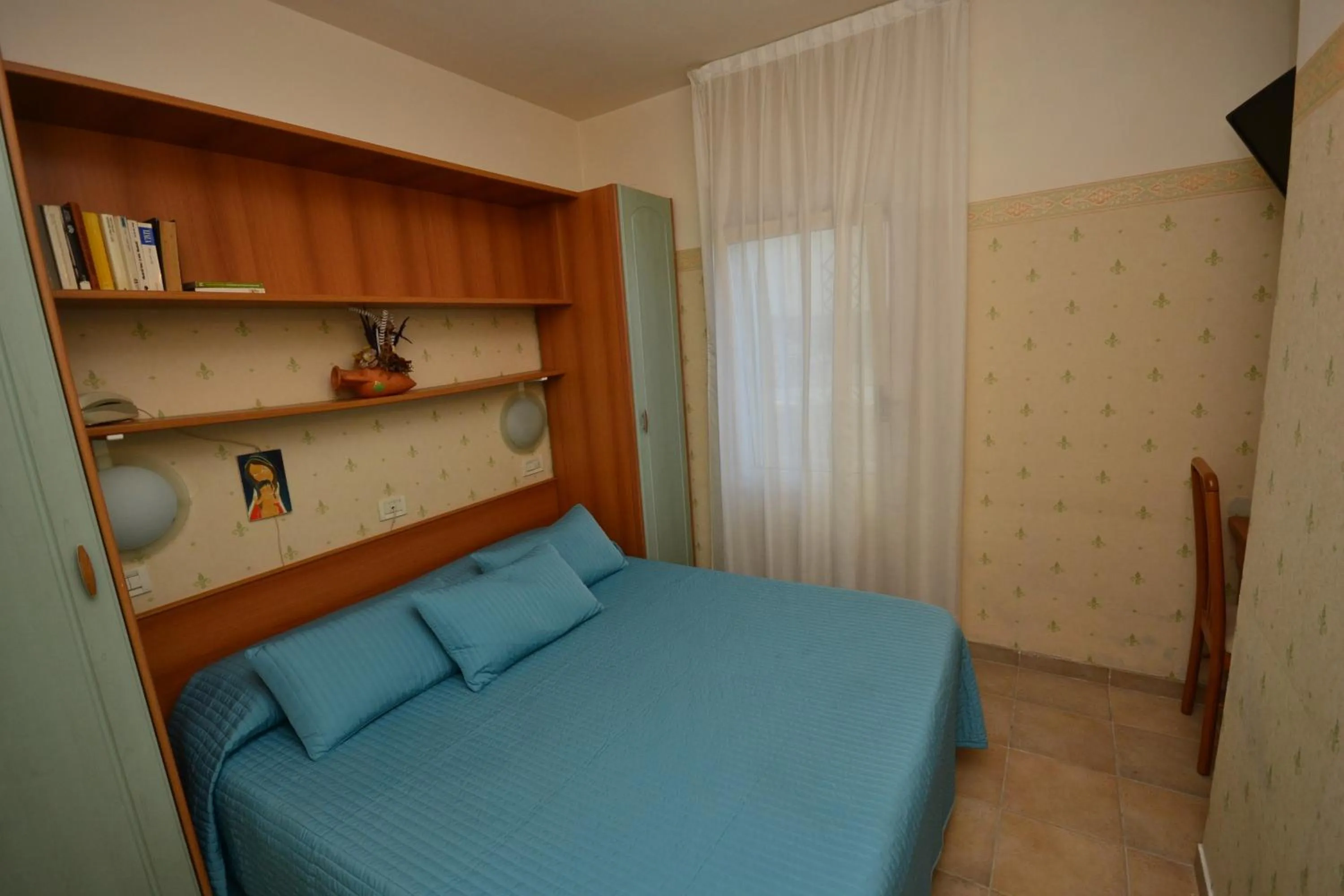 Photo of the whole room, Bed in Hotel San Francisco Spiaggia