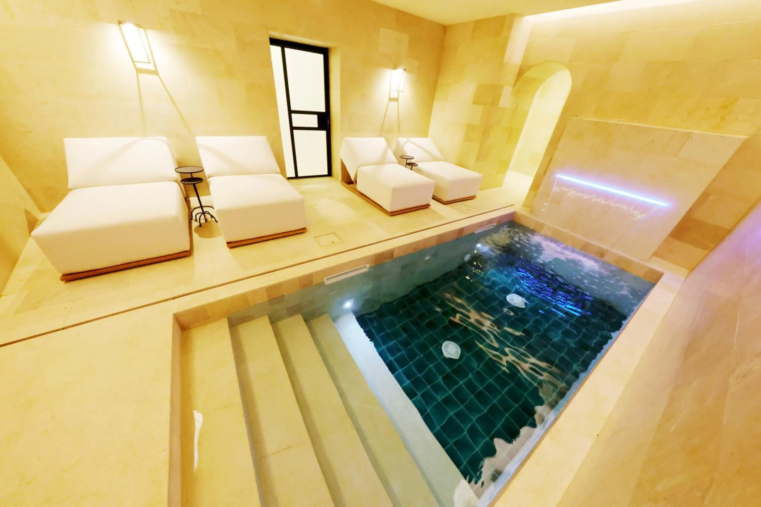 Spa and wellness centre/facilities in Casa Nostra Luxury Suites & Spa
