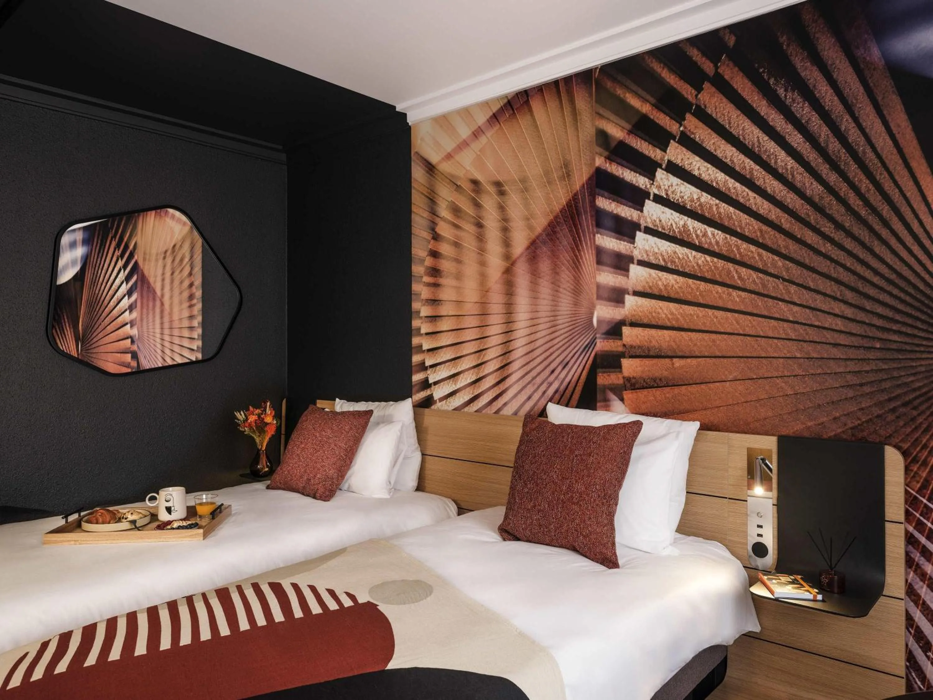 Bedroom, Bed in Novotel Paris Vaugirard Montparnasse