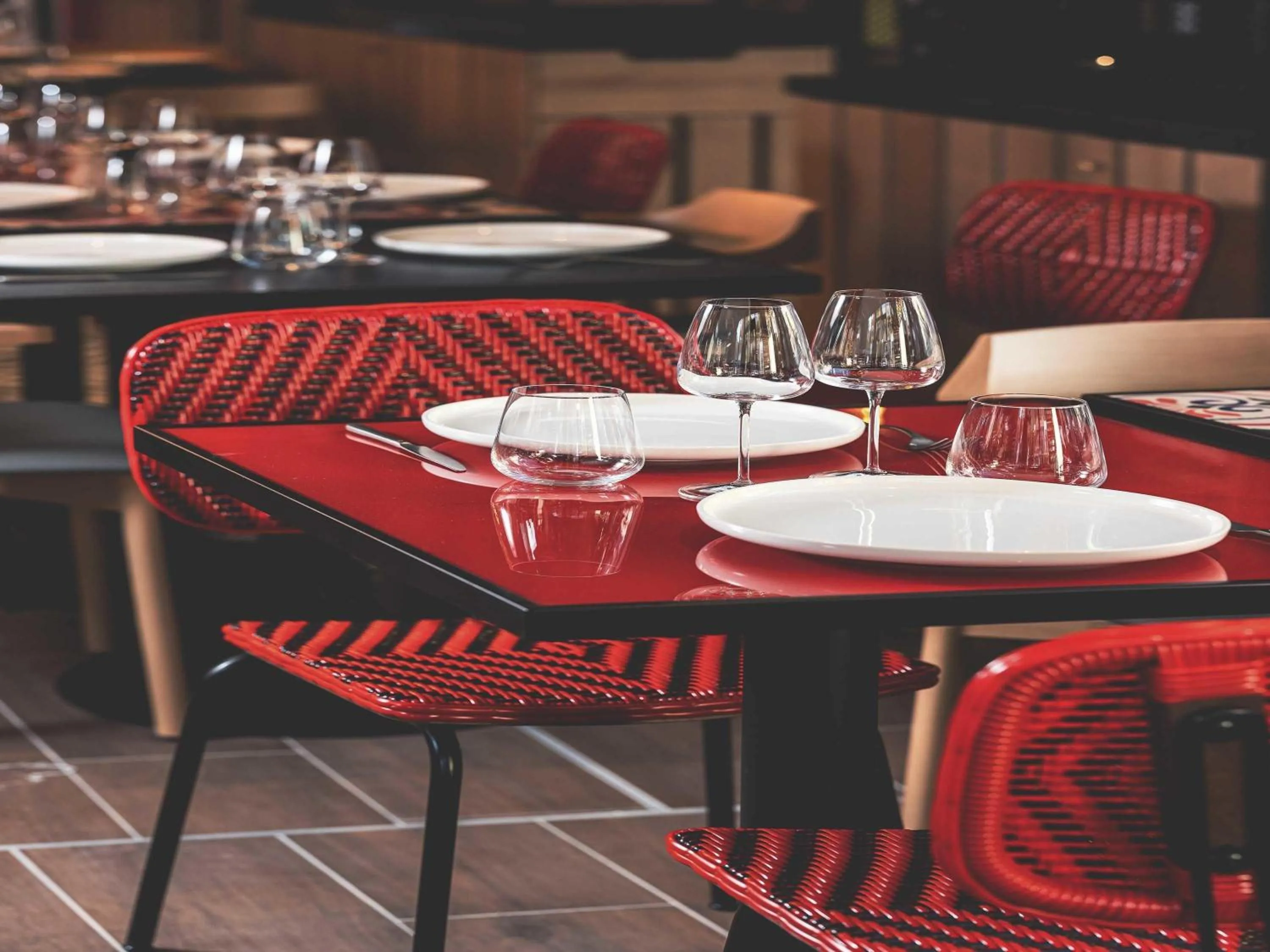 Restaurant/places to eat in Novotel Paris Vaugirard Montparnasse