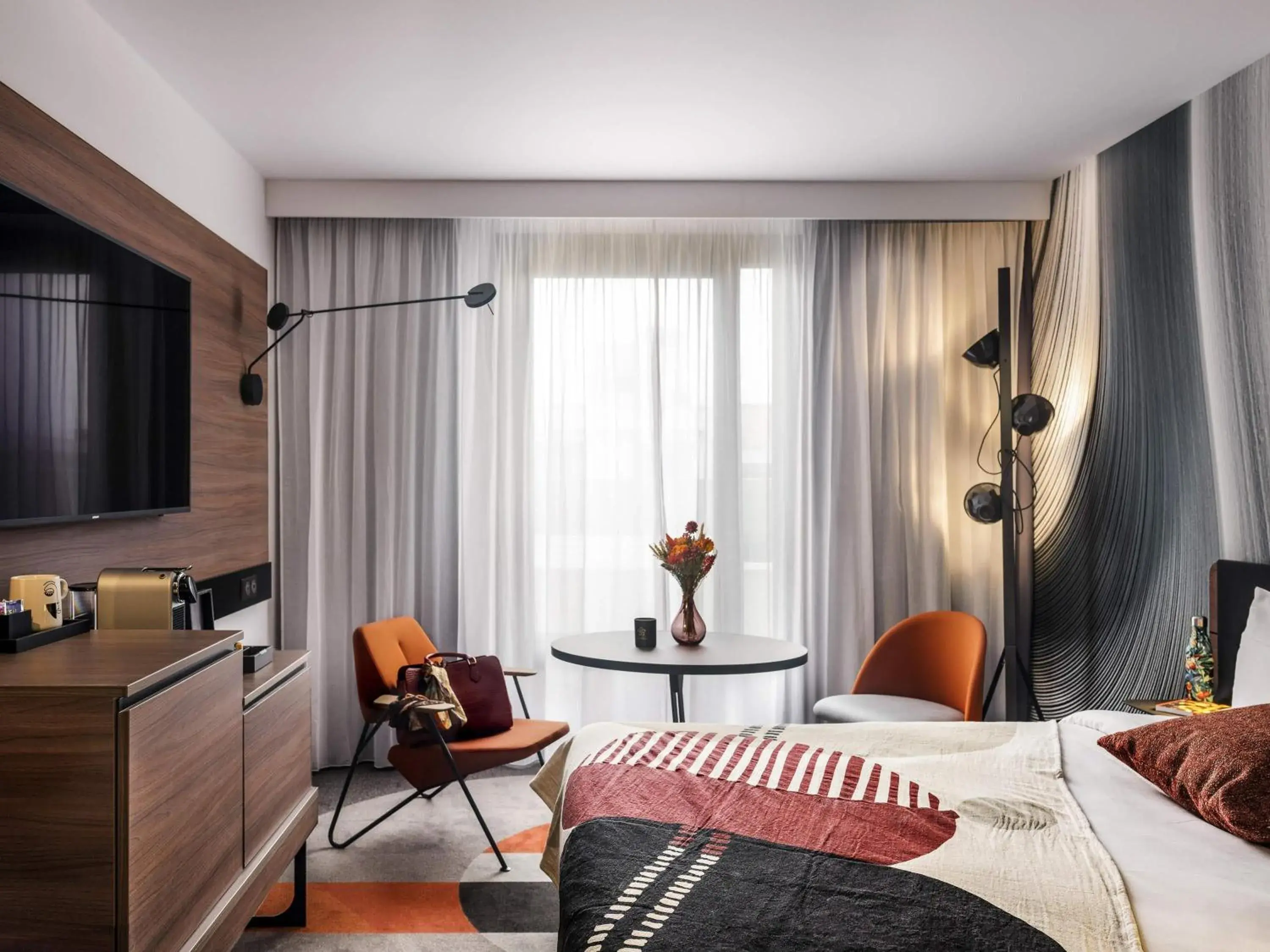 Executive Triple Room with Sofa Bed in Novotel Paris Vaugirard Montparnasse Executive Triple Room with Sofa Bed in Novotel Paris Vaugirard Montparnasse