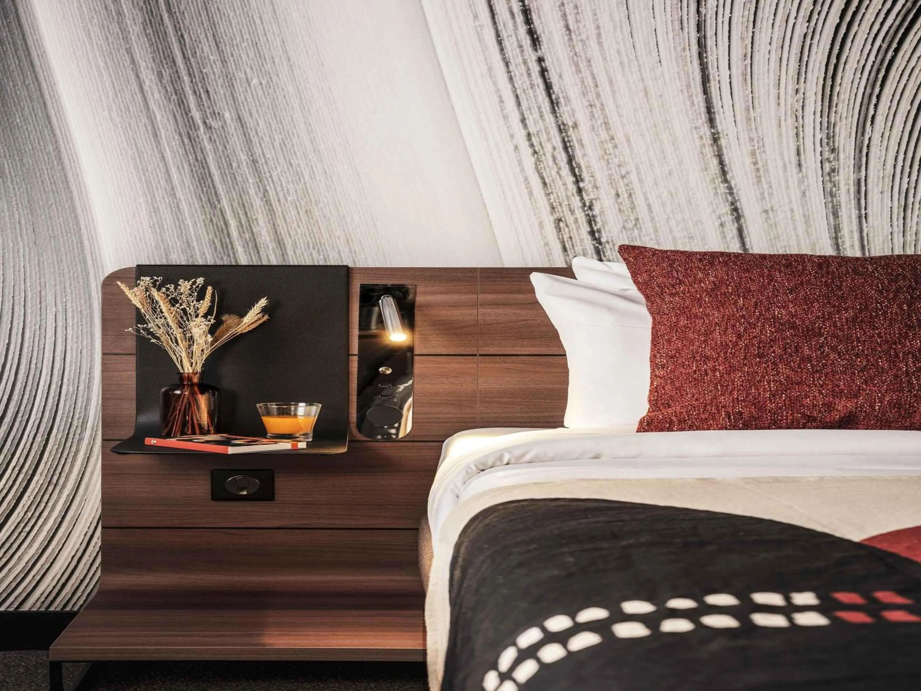 Bedroom, Bed in Novotel Paris Vaugirard Montparnasse