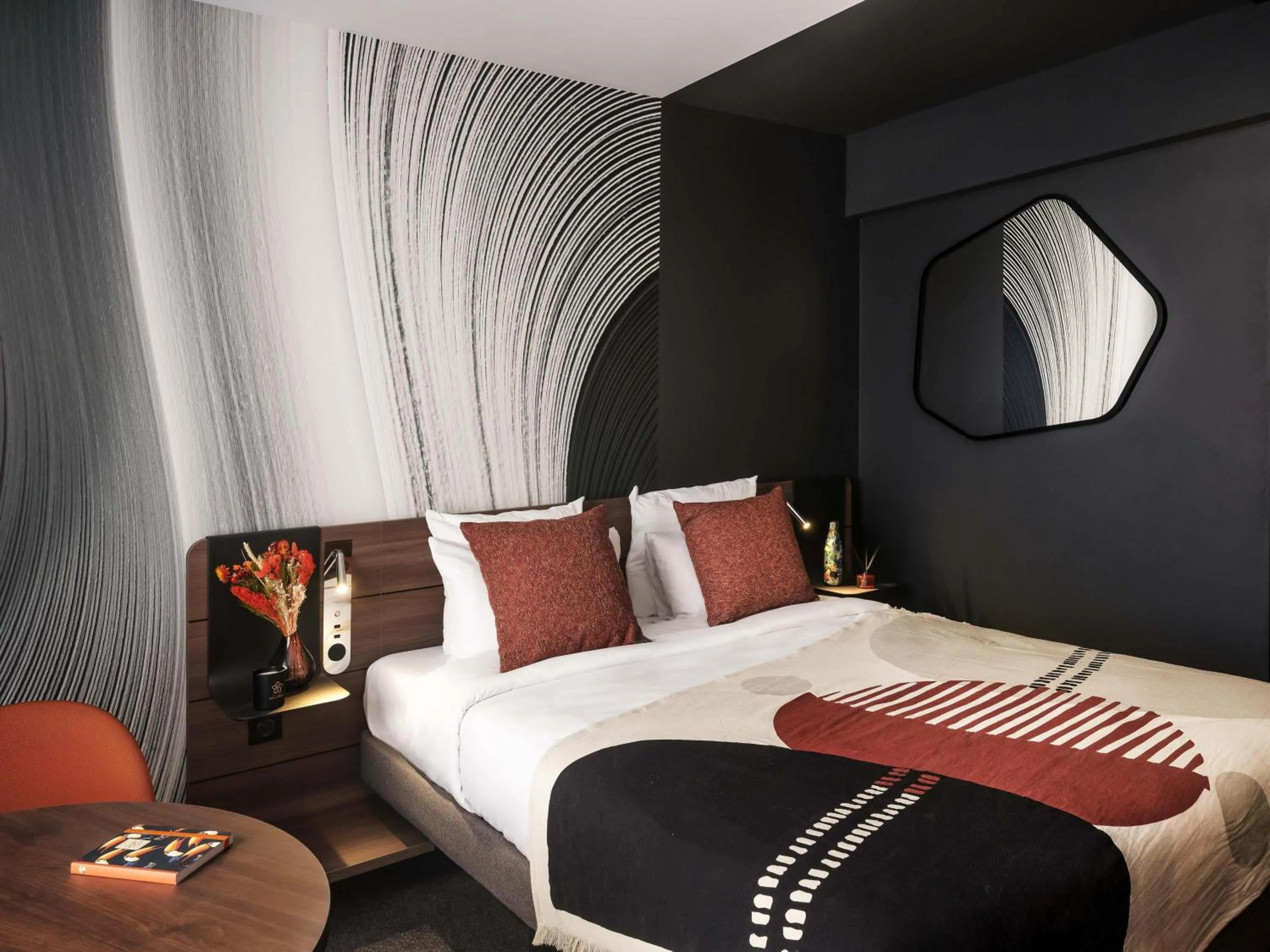 Bedroom, Bed in Novotel Paris Vaugirard Montparnasse