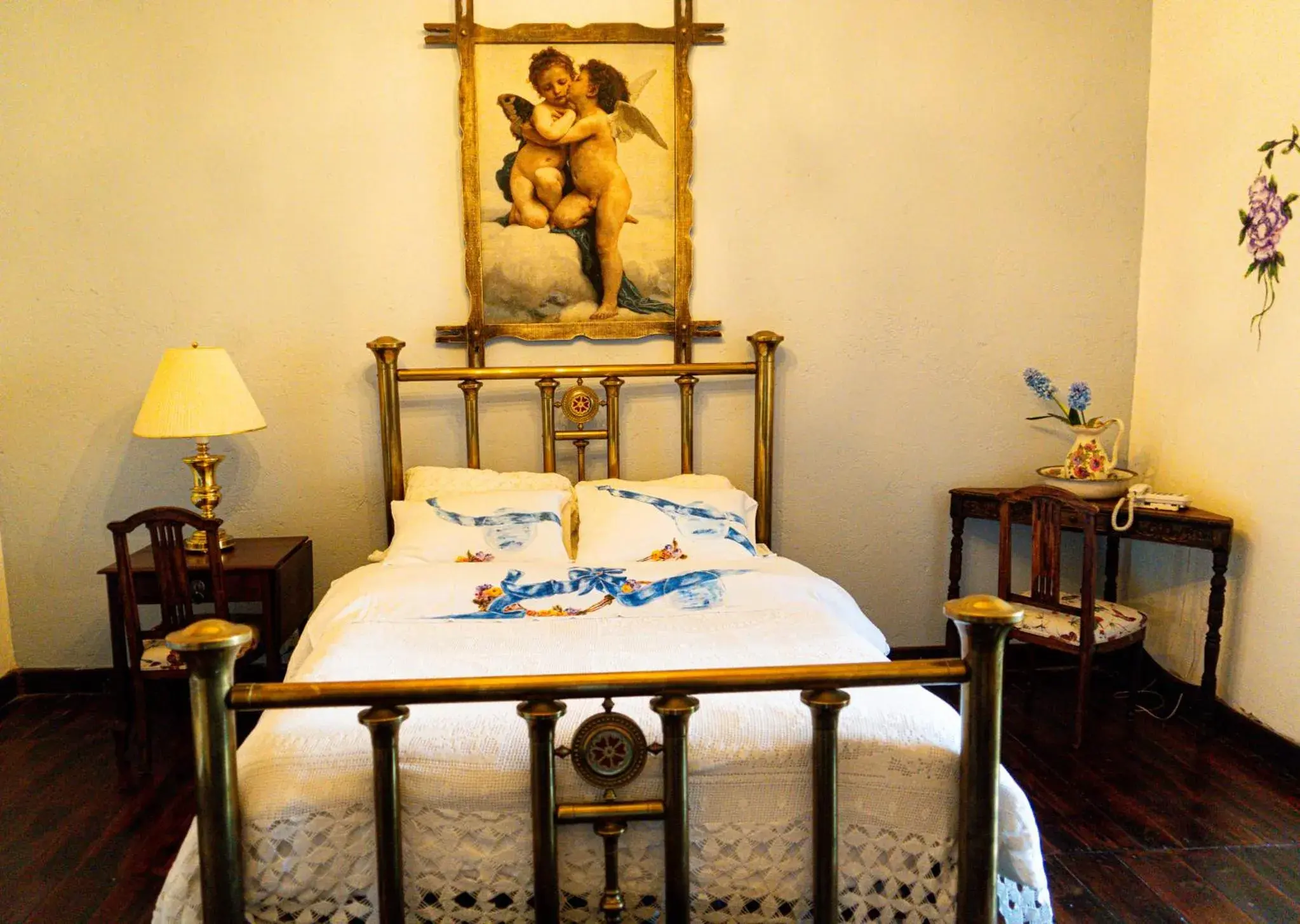 Two-Bedroom Suite in Hotel Boutique Casa de Hacienda Su Merced Two-Bedroom Suite in Hotel Boutique Casa de Hacienda Su Merced
