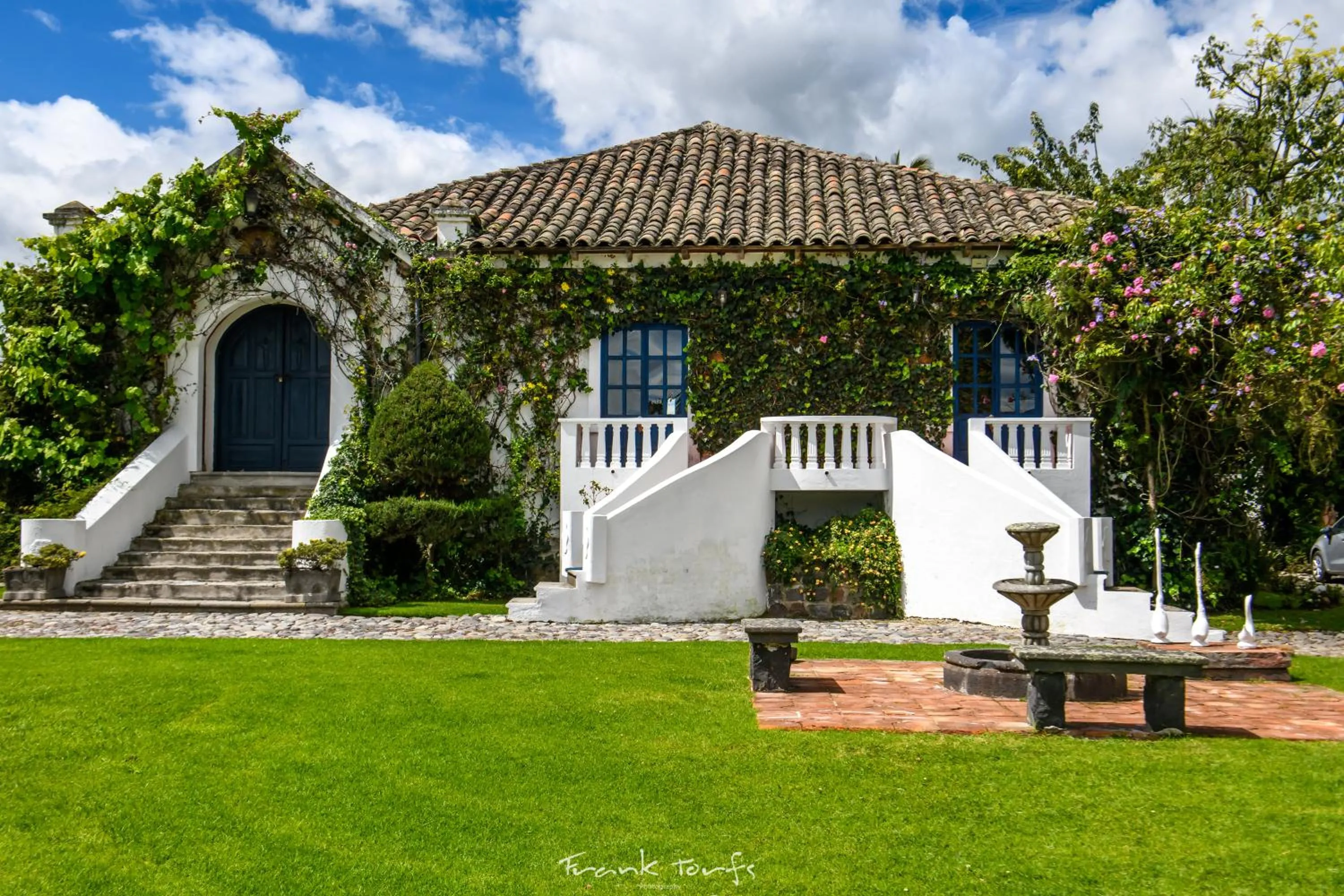 Property building in Hotel Boutique Casa de Hacienda Su Merced