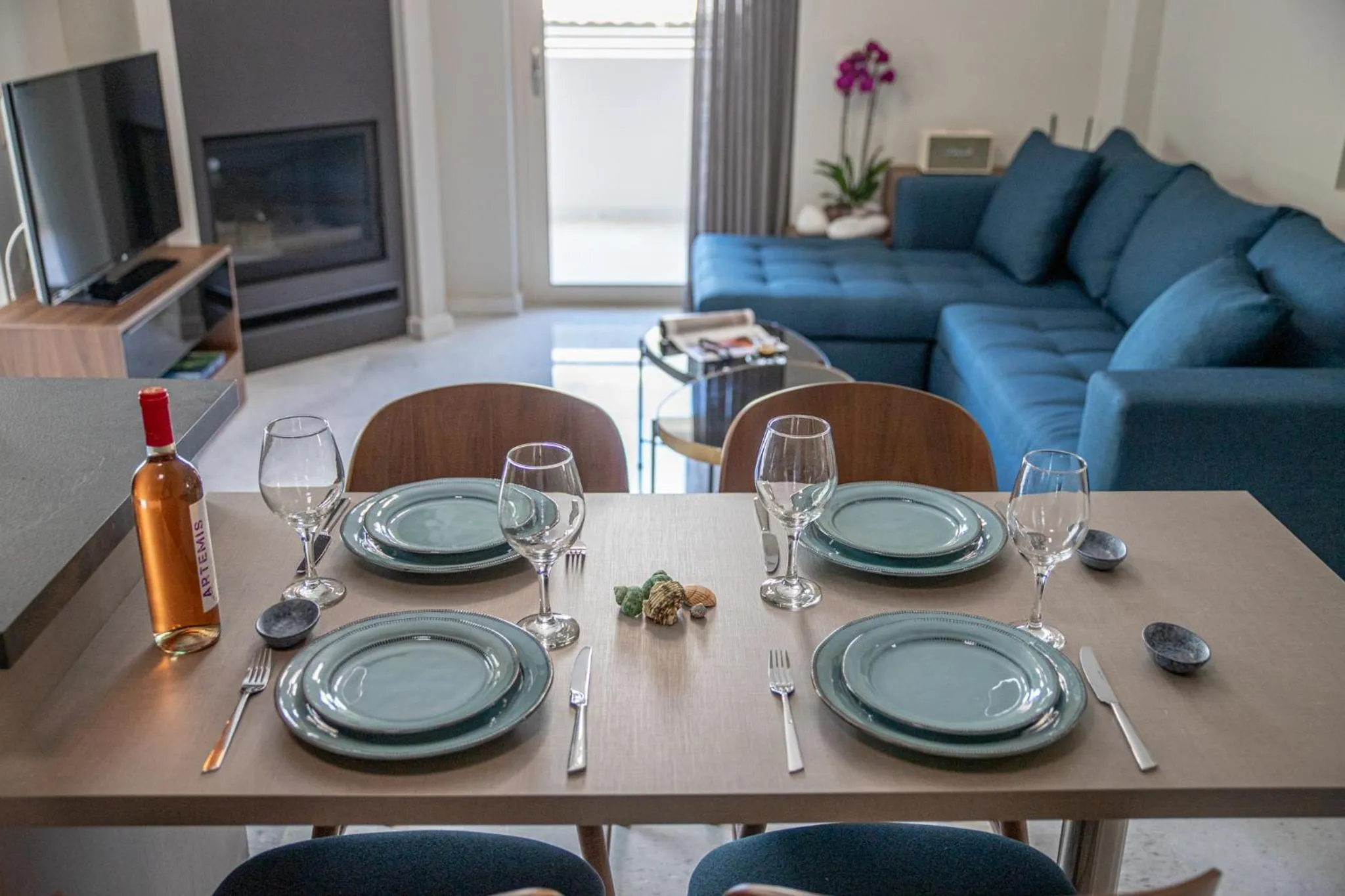 Dining area in Olygreen Athens Residences