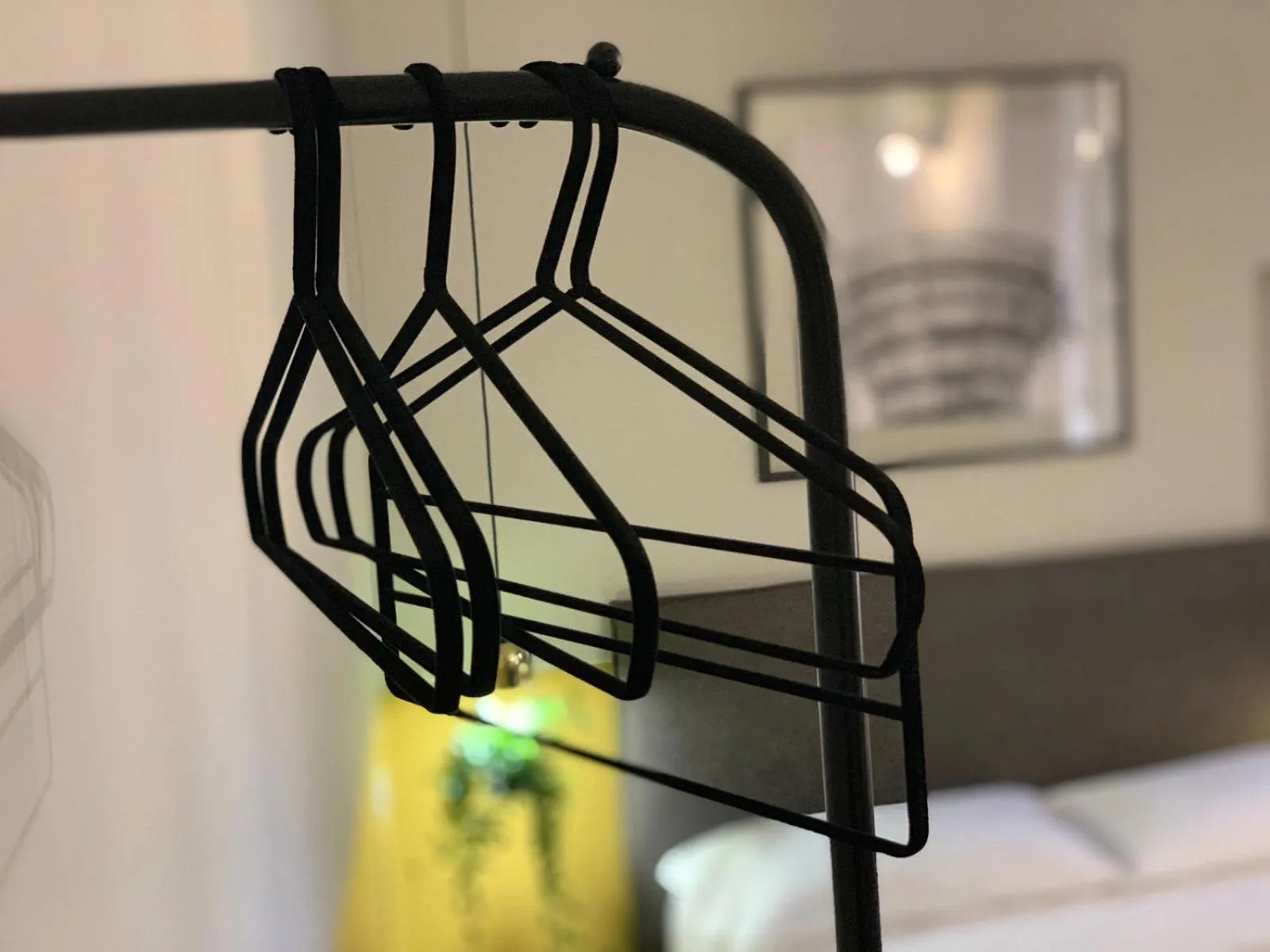 Bed in Cavour Urban Rooms by GHOR