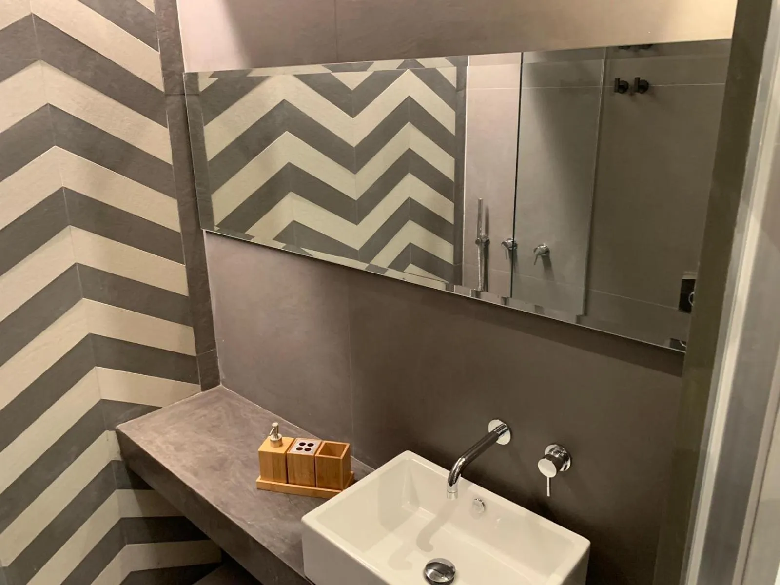 Cavour Urban Rooms by GHOR