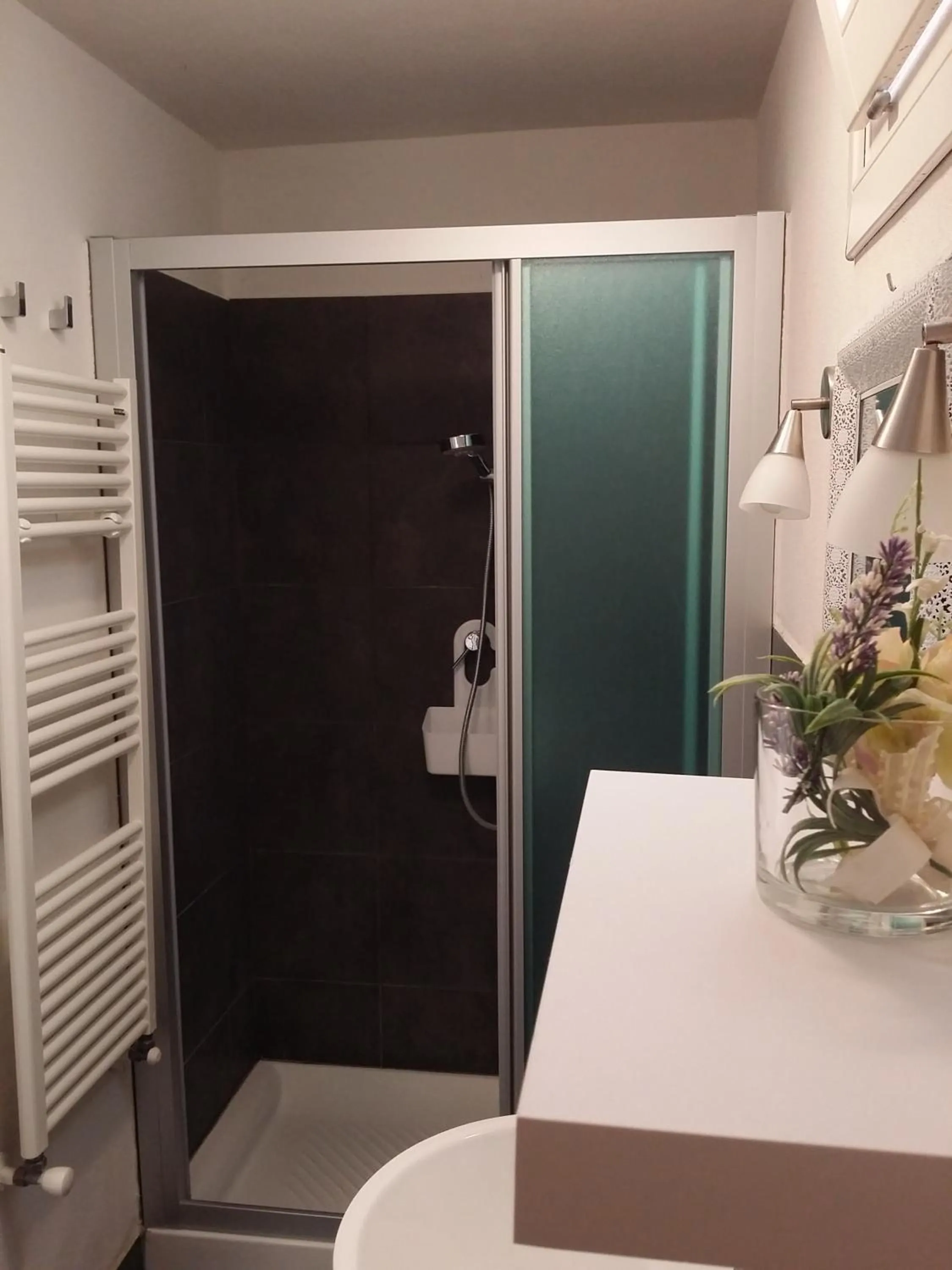 Shower in Casa Mireio