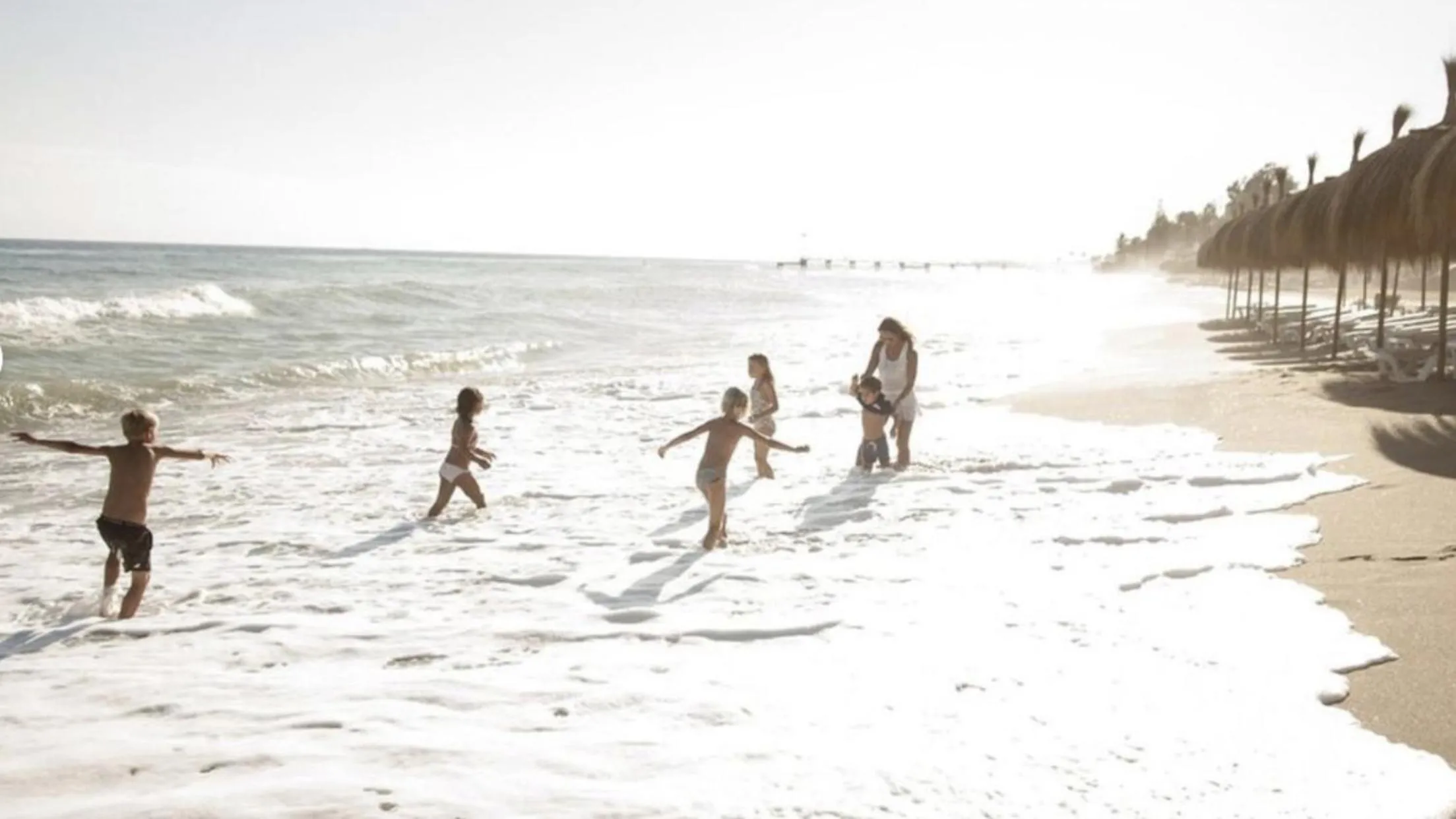 MARBELLA ALICATE BEACHFRONT - Luxury Apartment-2