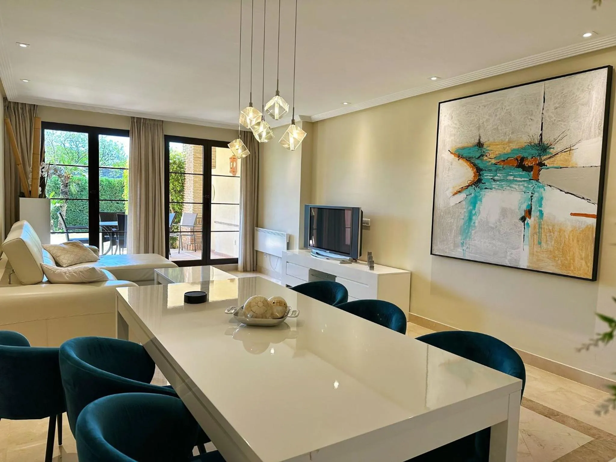 LOS ARQUEROS GOLF APARTMENTS