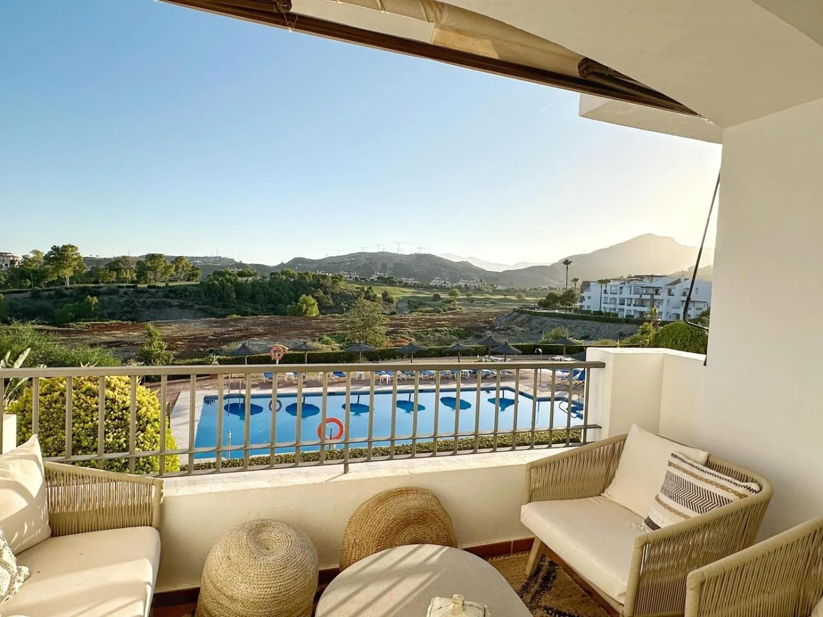 LOS ARQUEROS GOLF APARTMENTS