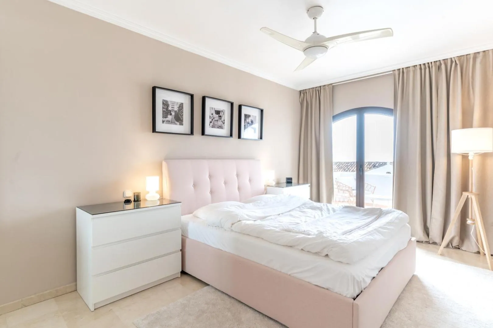 Bedroom, Bed in LOS ARQUEROS GOLF APARTMENTS