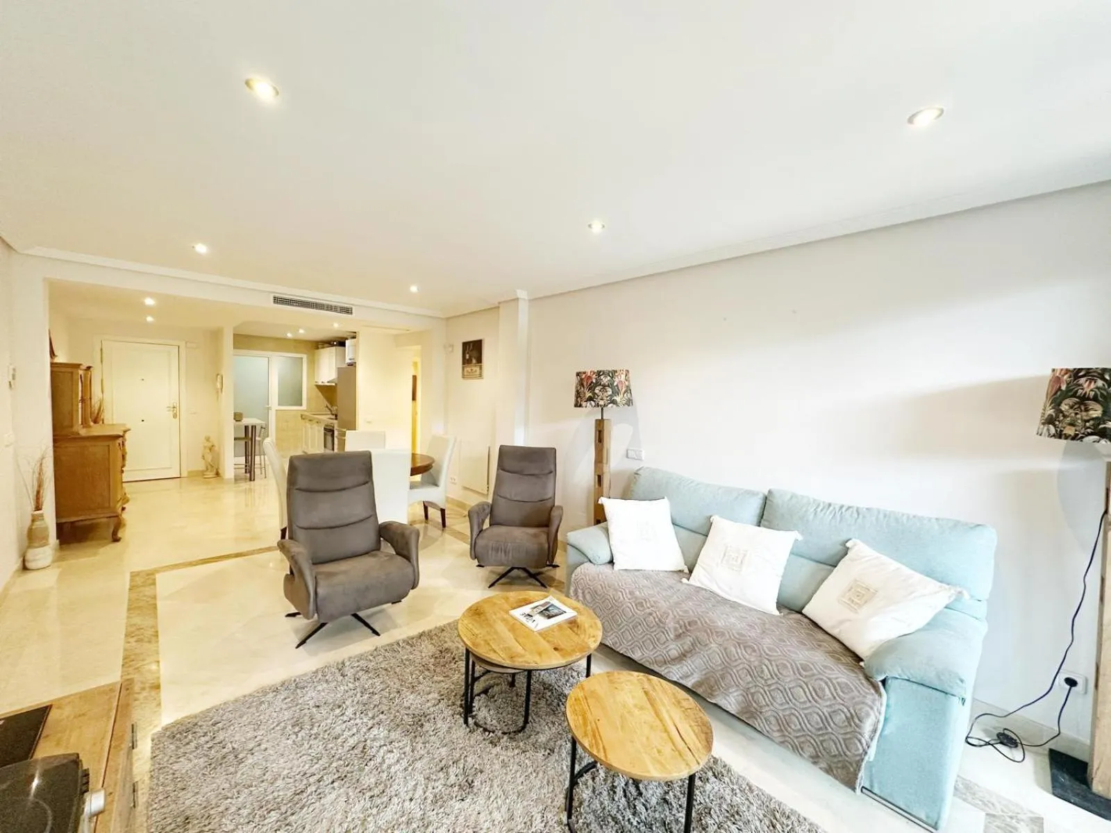 LOS ARQUEROS GOLF APARTMENTS