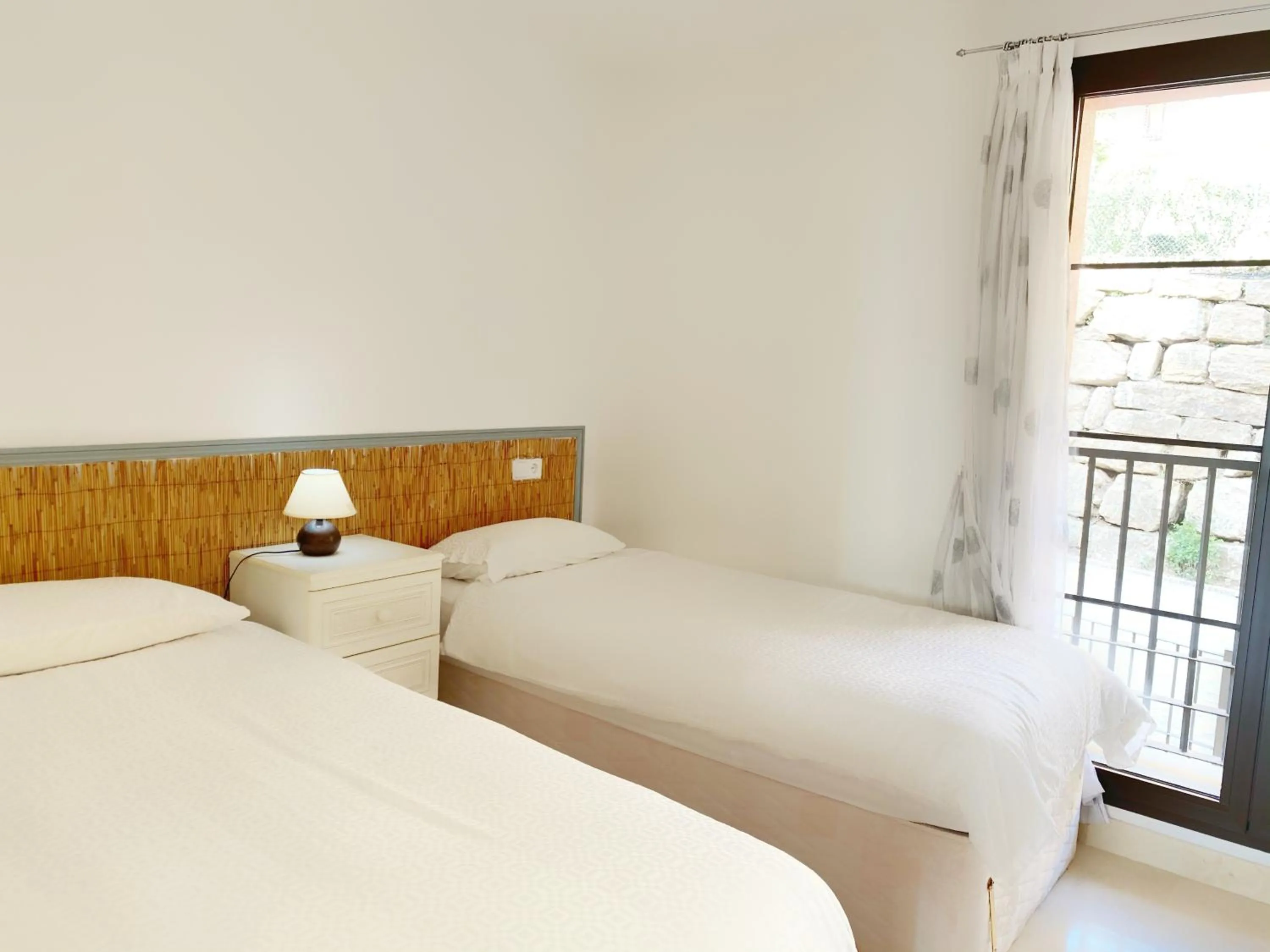 Photo of the whole room, Bed in LOS ARQUEROS GOLF APARTMENTS