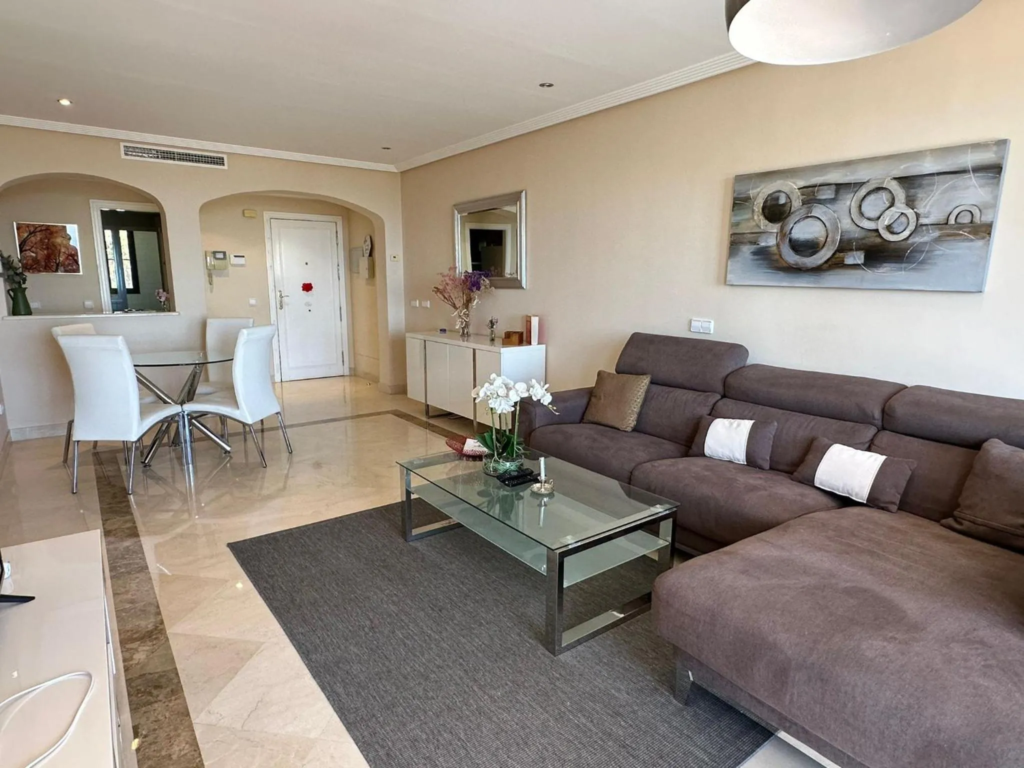 LOS ARQUEROS GOLF APARTMENTS